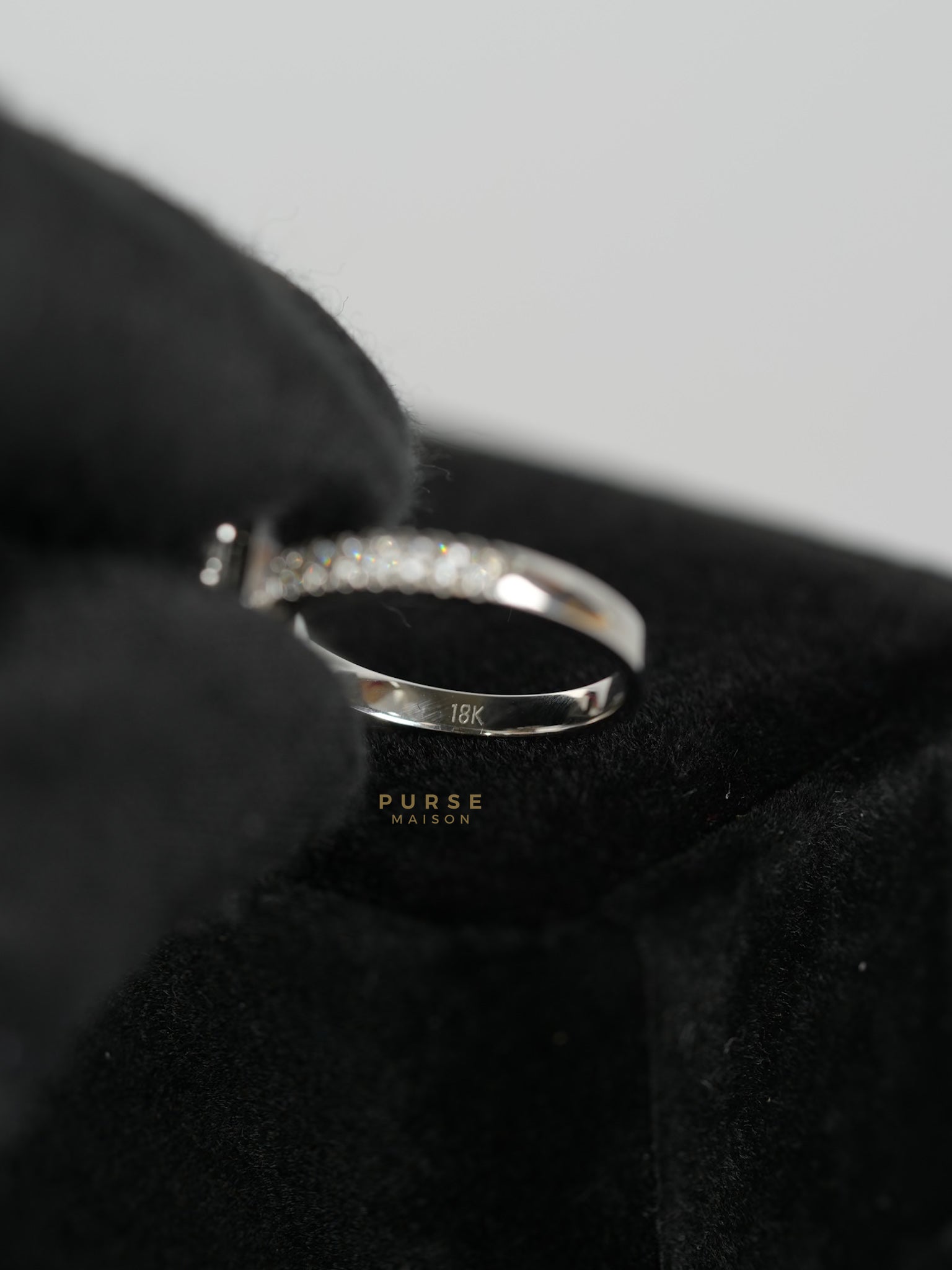 0.18 carat 4.64g Natural Diamond HK Setting Ring US Size 6.5 R7 | Purse Maison Luxury Bags Shop