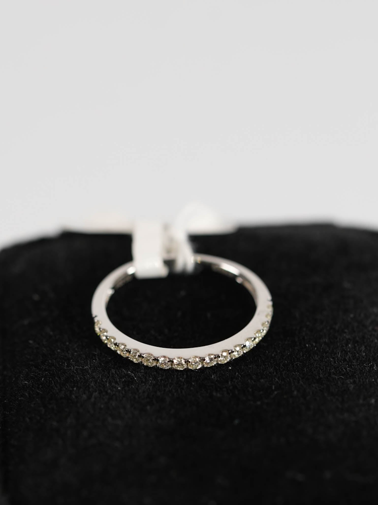0.22 carats 1.40g Natural Diamond HK Setting Ring US Size 6 R19 | Purse Maison Luxury Bags Shop