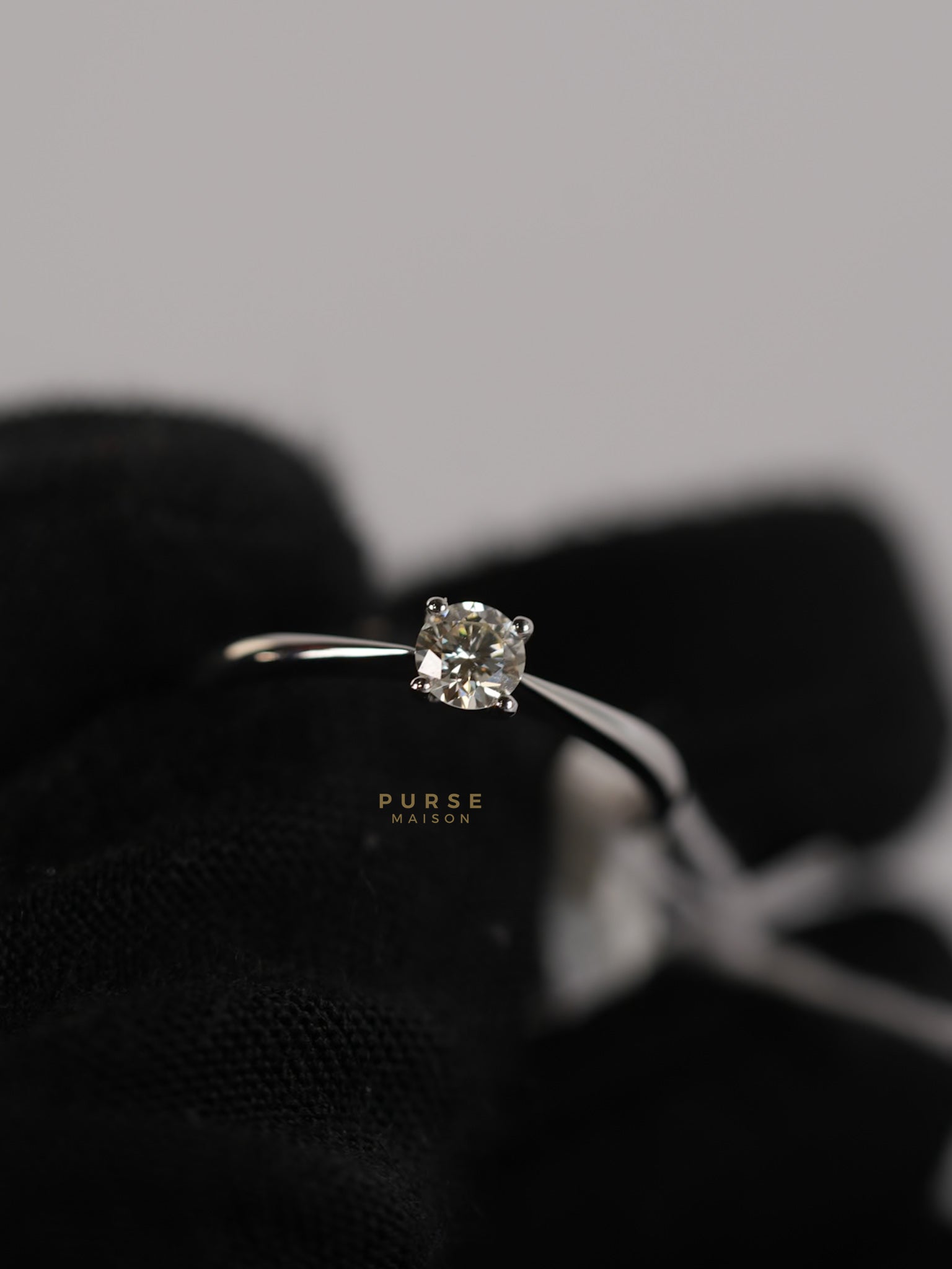 0.24 carat 2.04g HK Setting Ring US Size 6.5 R4 | Purse Maison Luxury Bags Shop