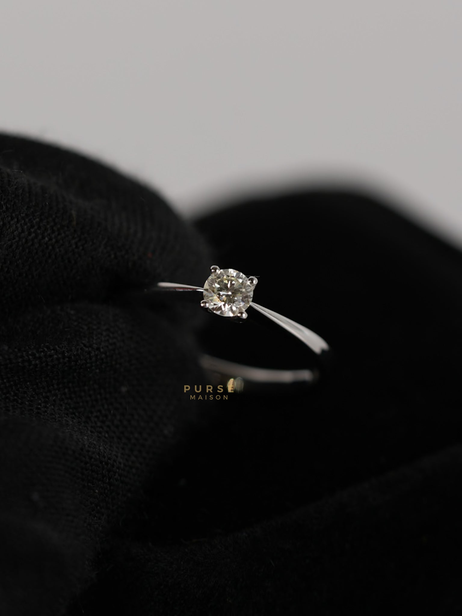 0.24 carat 2.04g HK Setting Ring US Size 6.5 R4 | Purse Maison Luxury Bags Shop