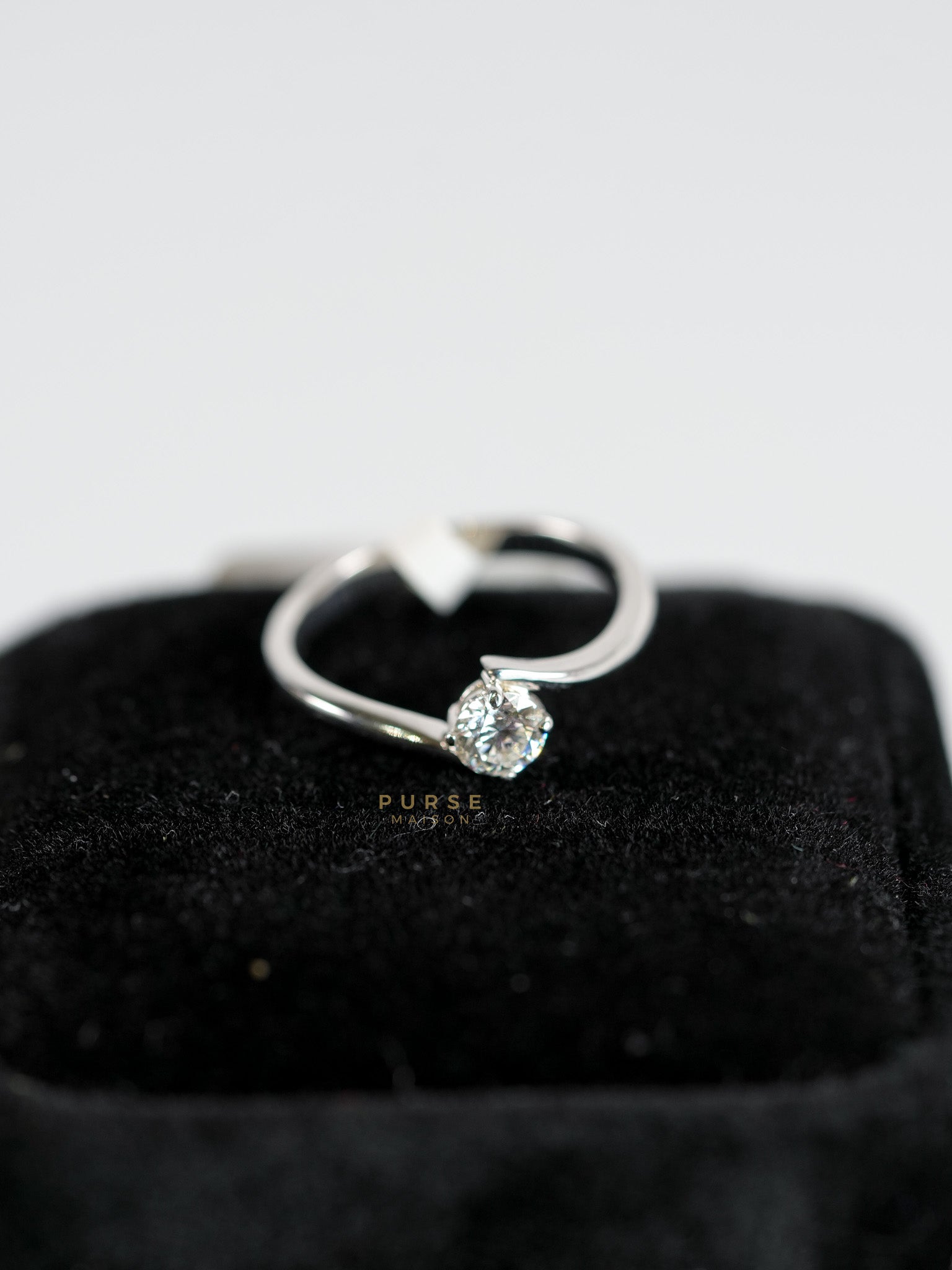 0.32 carats 2.60g Natural Diamond HK Setting Ring US Size 7 R22 | Purse Maison Luxury Bags Shop