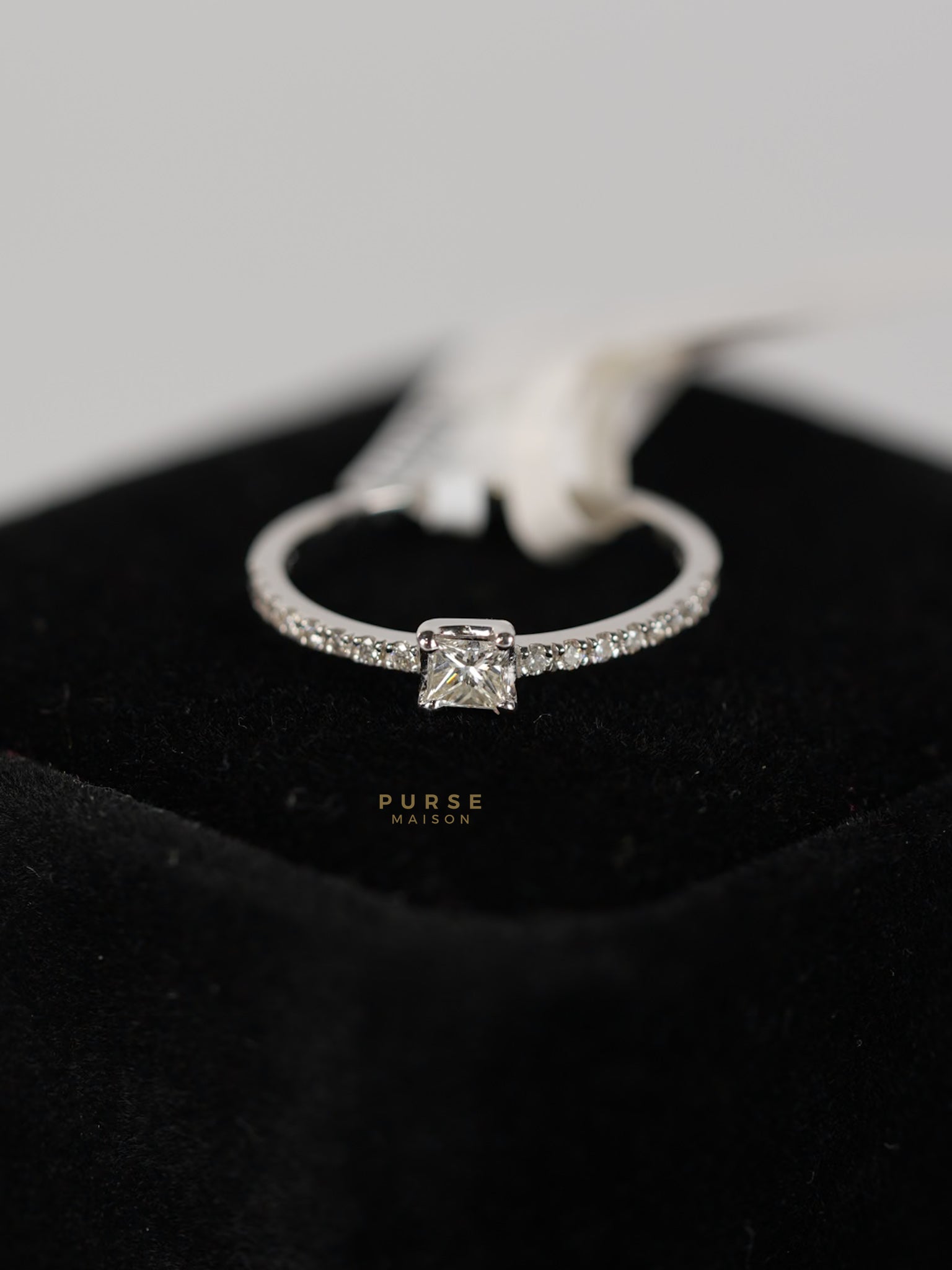 0.33 carats 1.53g Natural Diamond HK Setting Ring US Size 6.5 R17 | Purse Maison Luxury Bags Shop
