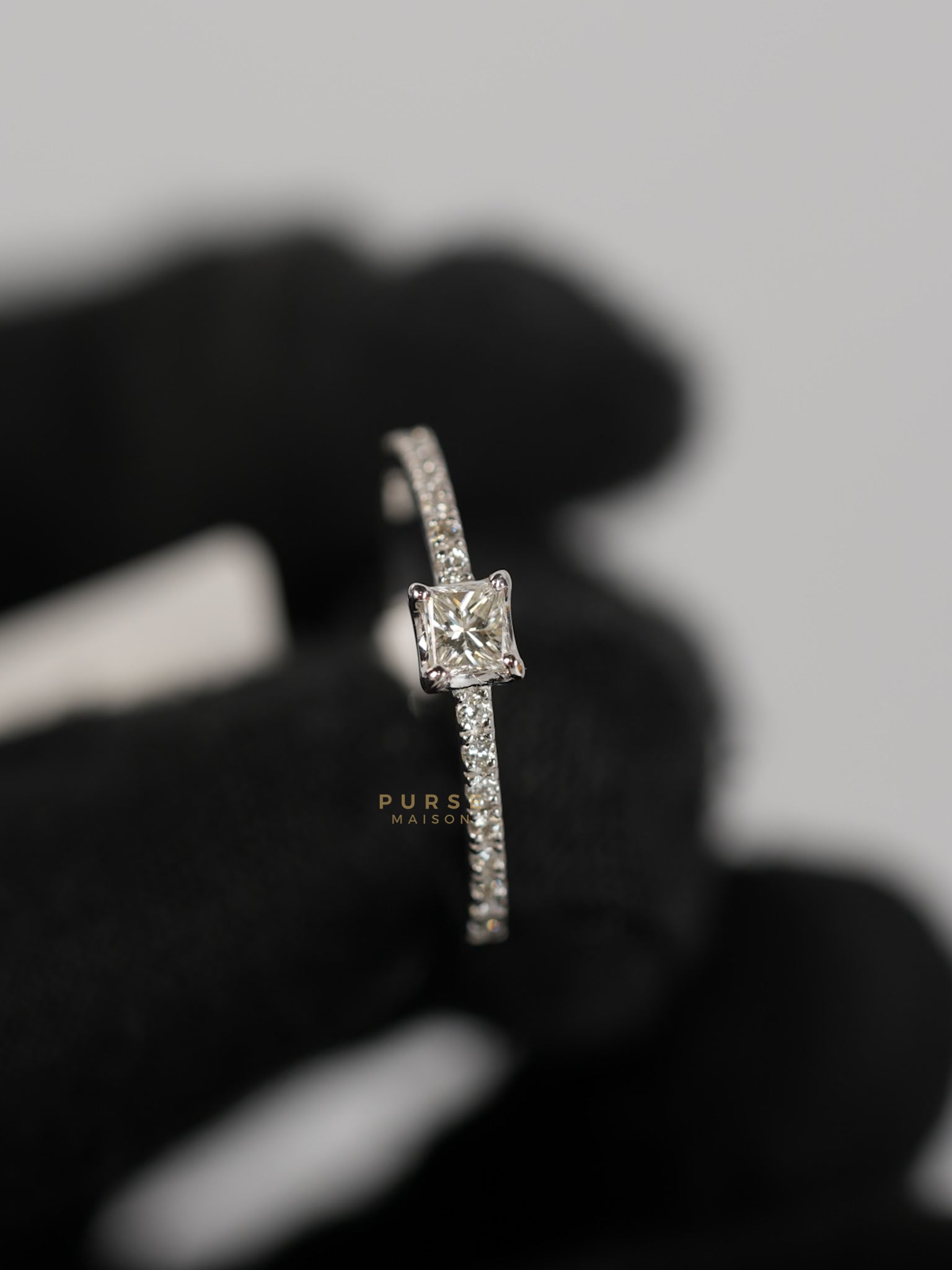 0.33 carats 1.53g Natural Diamond HK Setting Ring US Size 6.5 R17 | Purse Maison Luxury Bags Shop