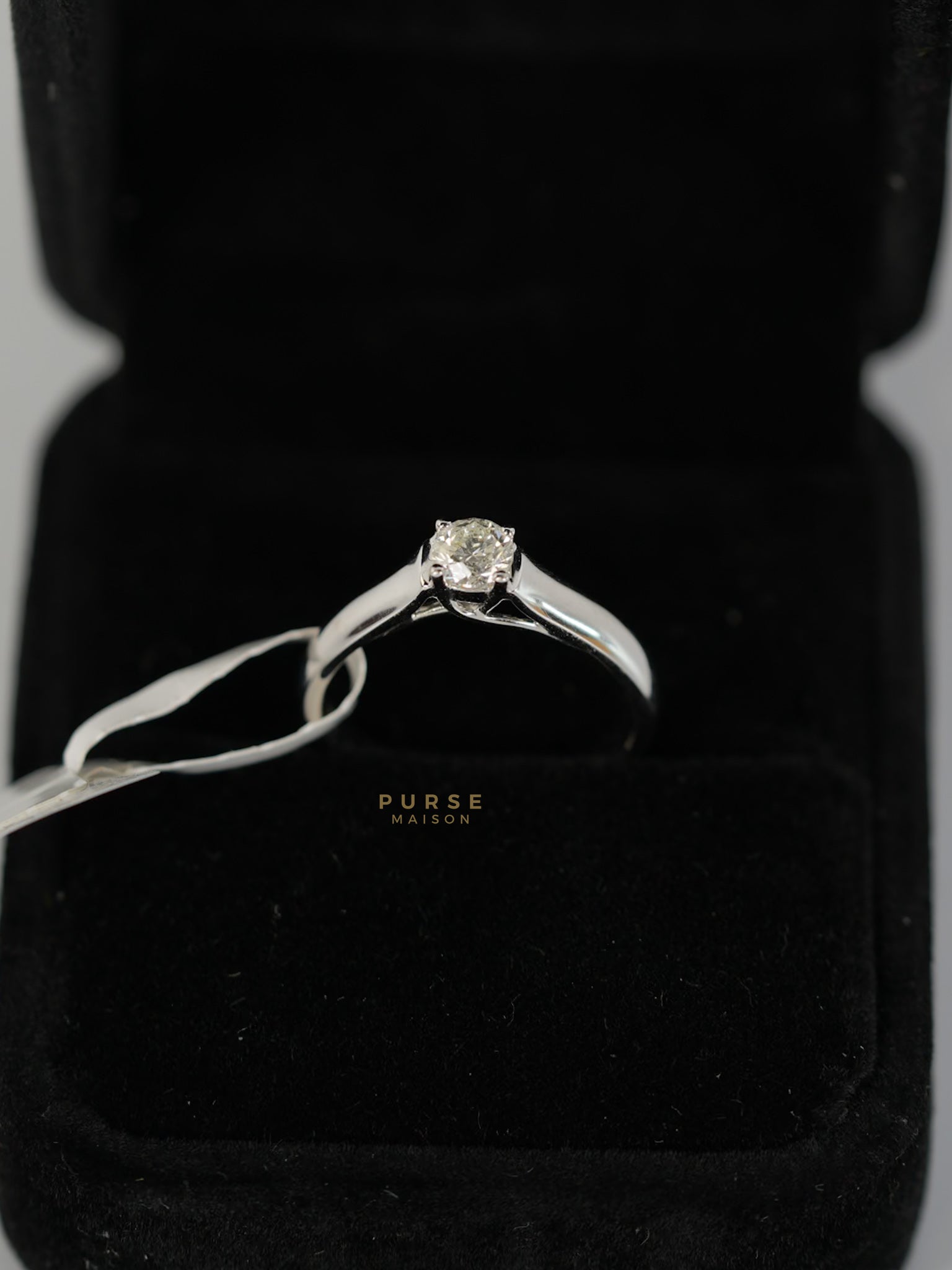 0.36 carat 3.59g Natural Diamond HK Setting Ring US Size 6.5 R12 | Purse Maison Luxury Bags Shop