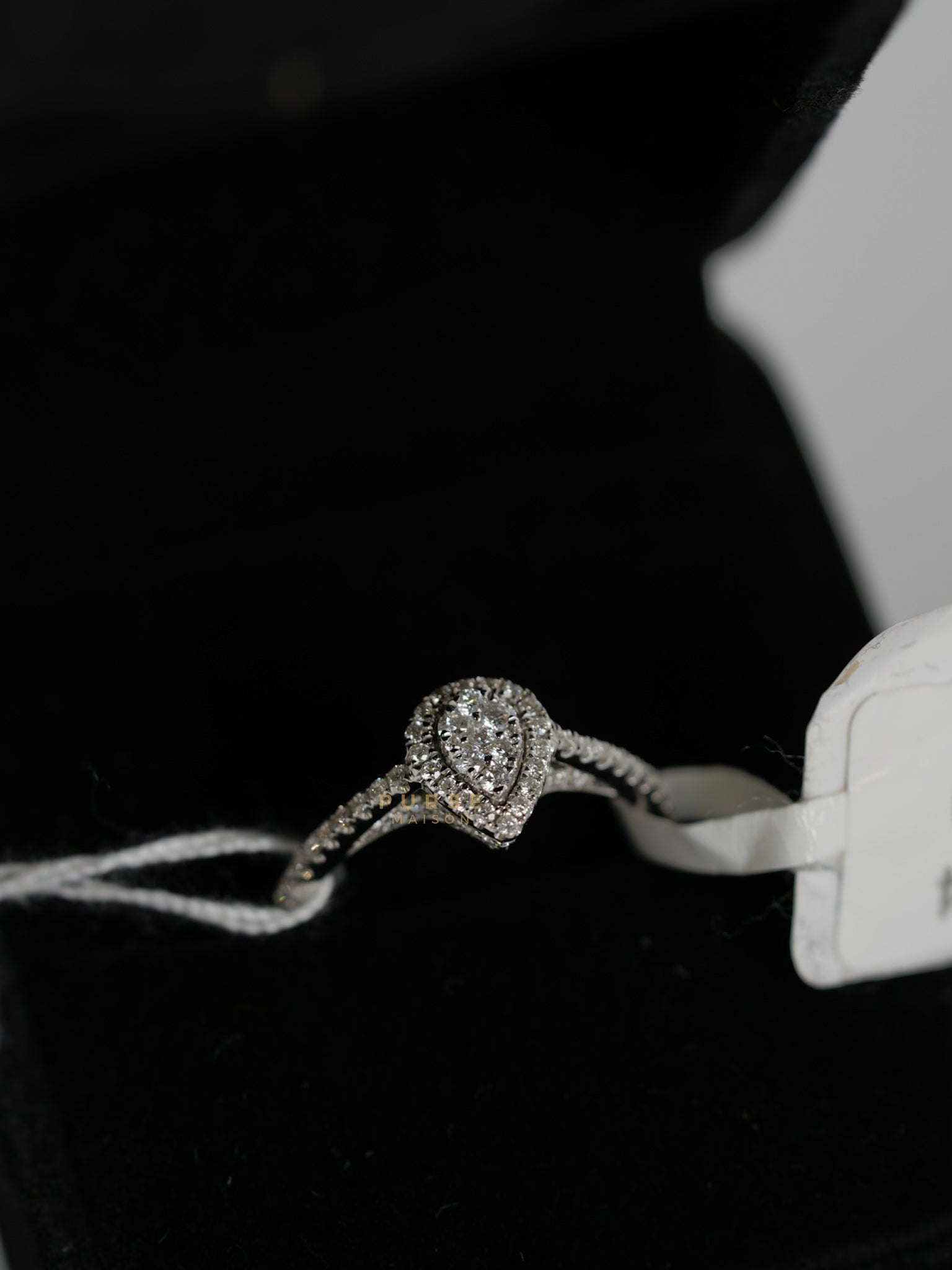 0.37 carat 2.69g HK Setting Ring US Size 7 R3 | Purse Maison Luxury Bags Shop