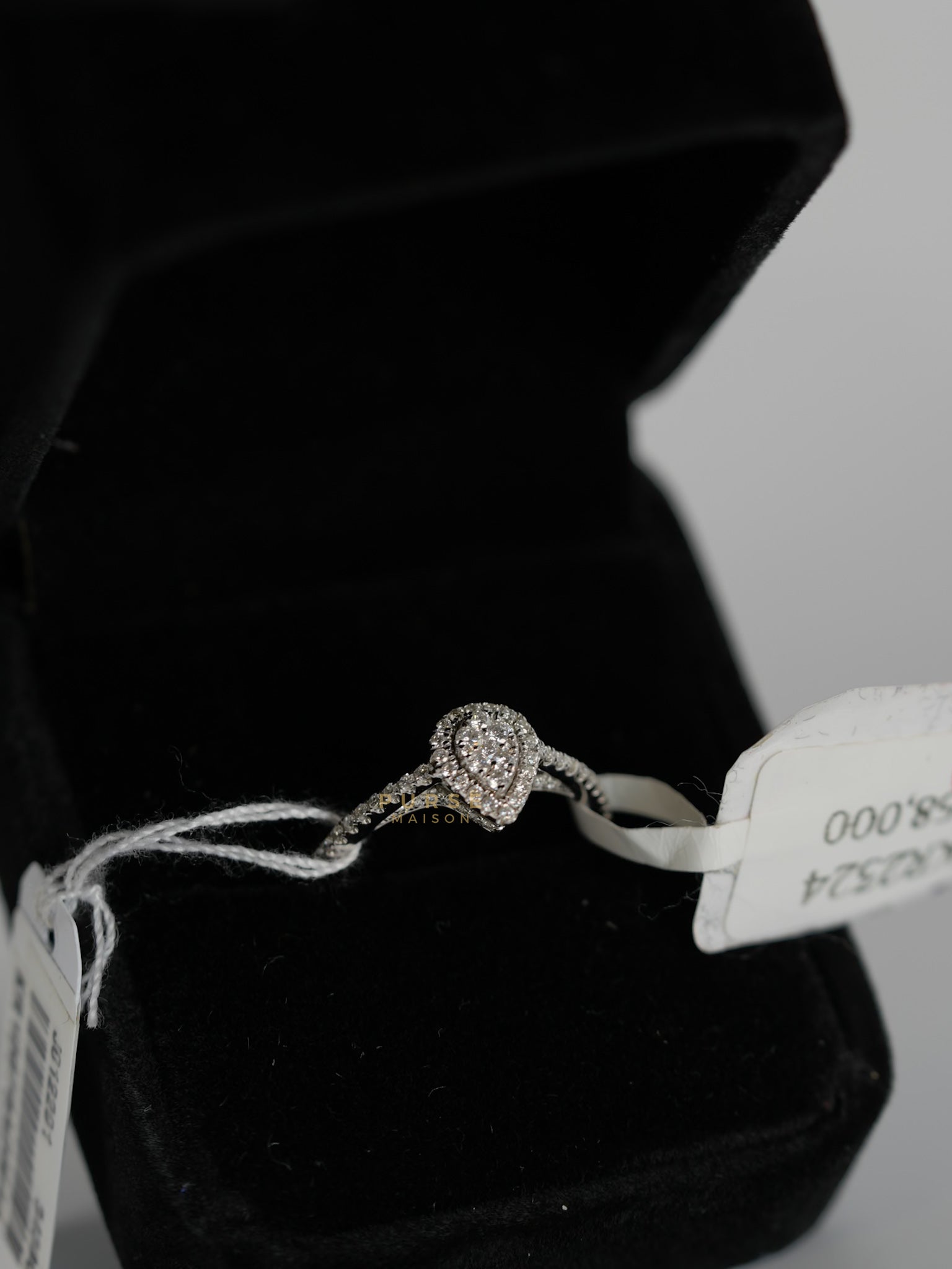 0.37 carat 2.69g HK Setting Ring US Size 7 R3 | Purse Maison Luxury Bags Shop