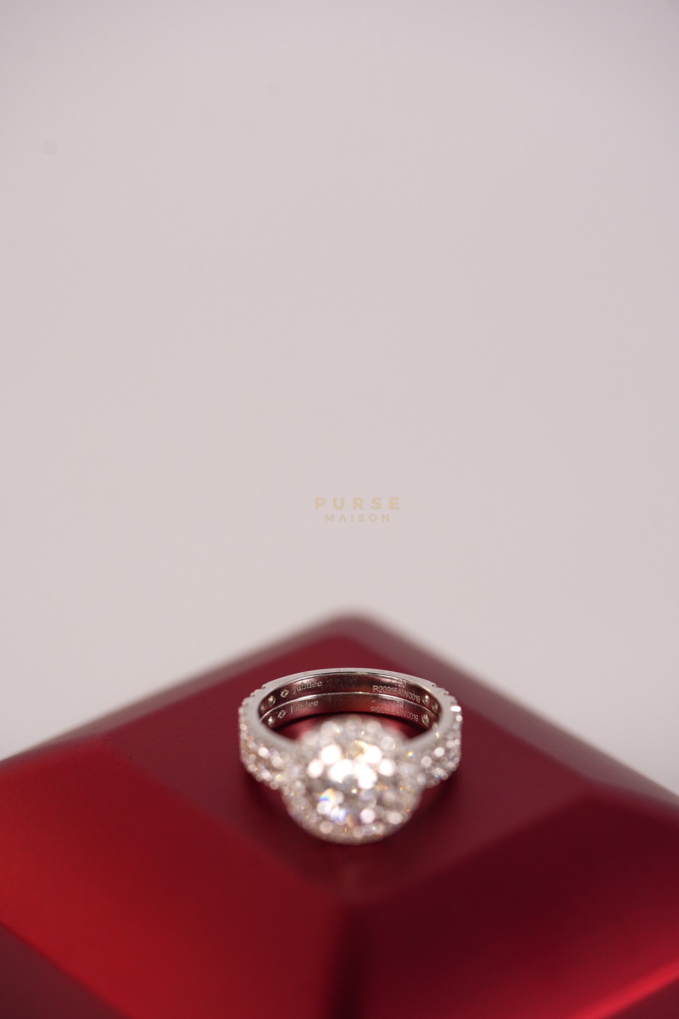 0.71 Carat Round Brilliant Cut Diamond Engagement Ring | Purse Maison Luxury Bags Shop