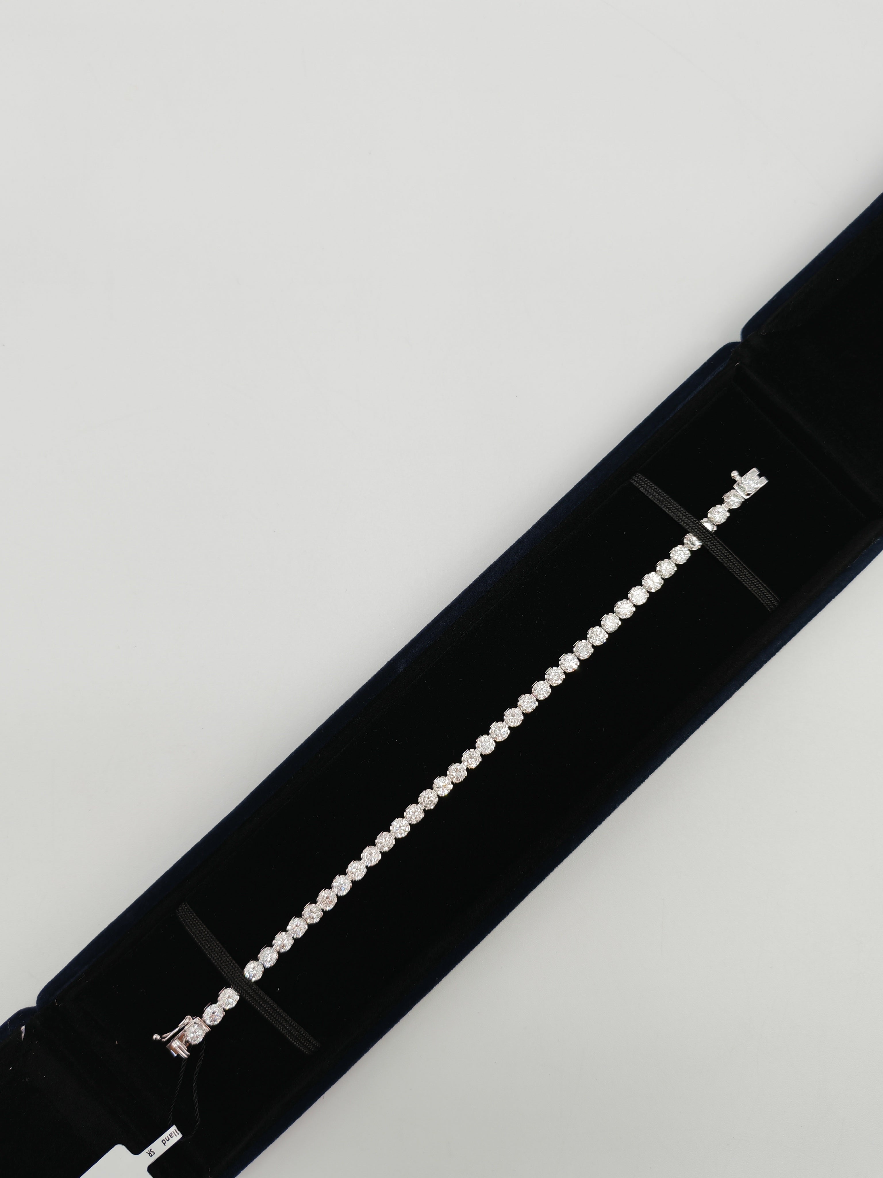 18k 11.57gms 10.36cts VS1 to VVS1 (Clarity) E to H (Color) Natural Diamond White Gold Tennis Bracelet (7 Inches) | Purse Maison Luxury Bags Shop