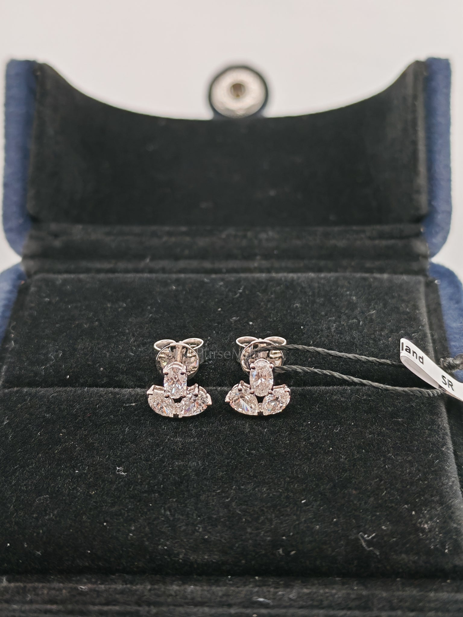 18k 1.6gms 0.81cts VS1 to VVS1 (Clarity) E to H (Color) Natural Diamond White Gold Earrings | Purse Maison Luxury Bags Shop