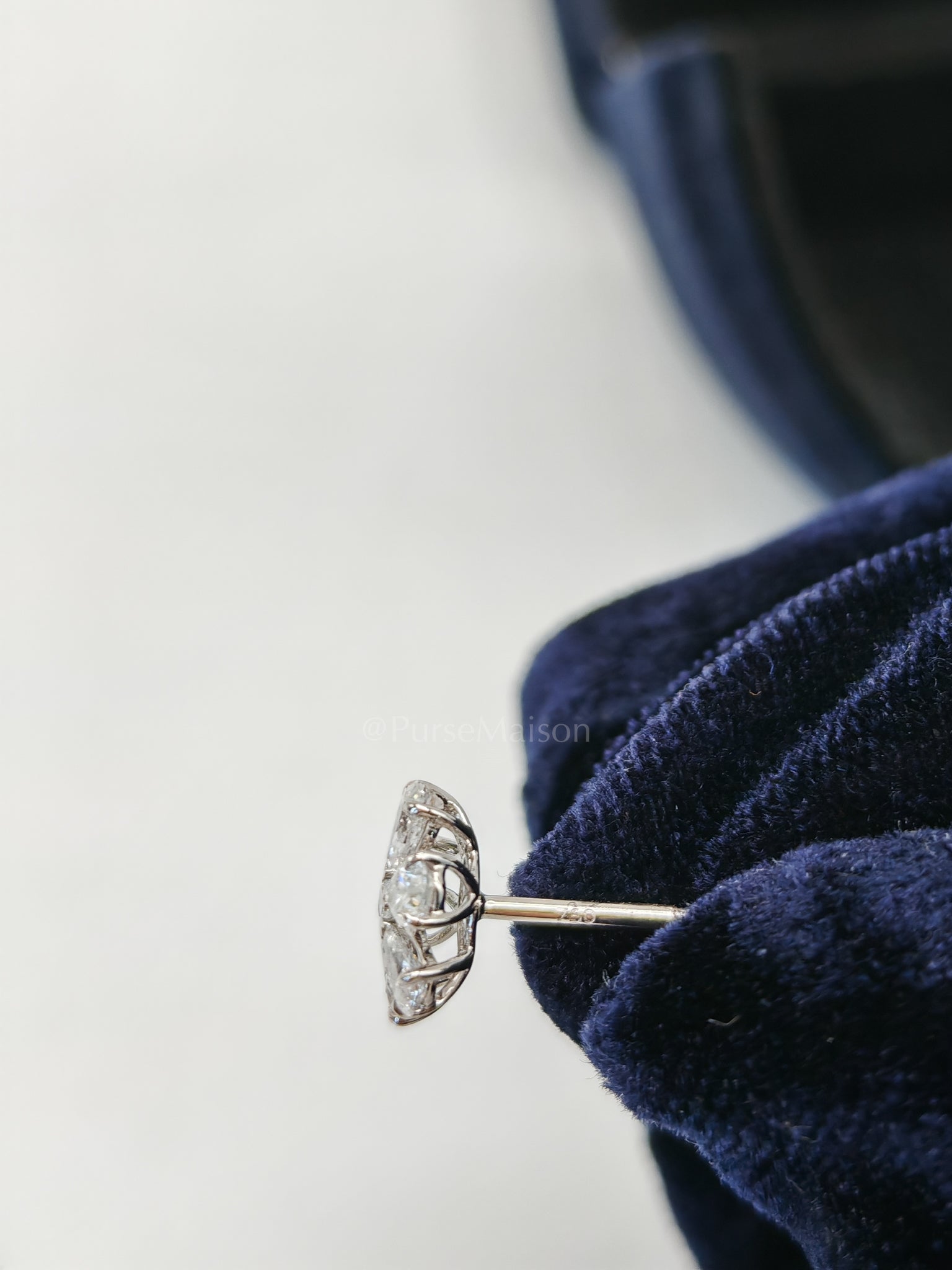 18k 1.71gms. 1.03cts Natural Diamond White Gold Earrings | Purse Maison Luxury Bags Shop