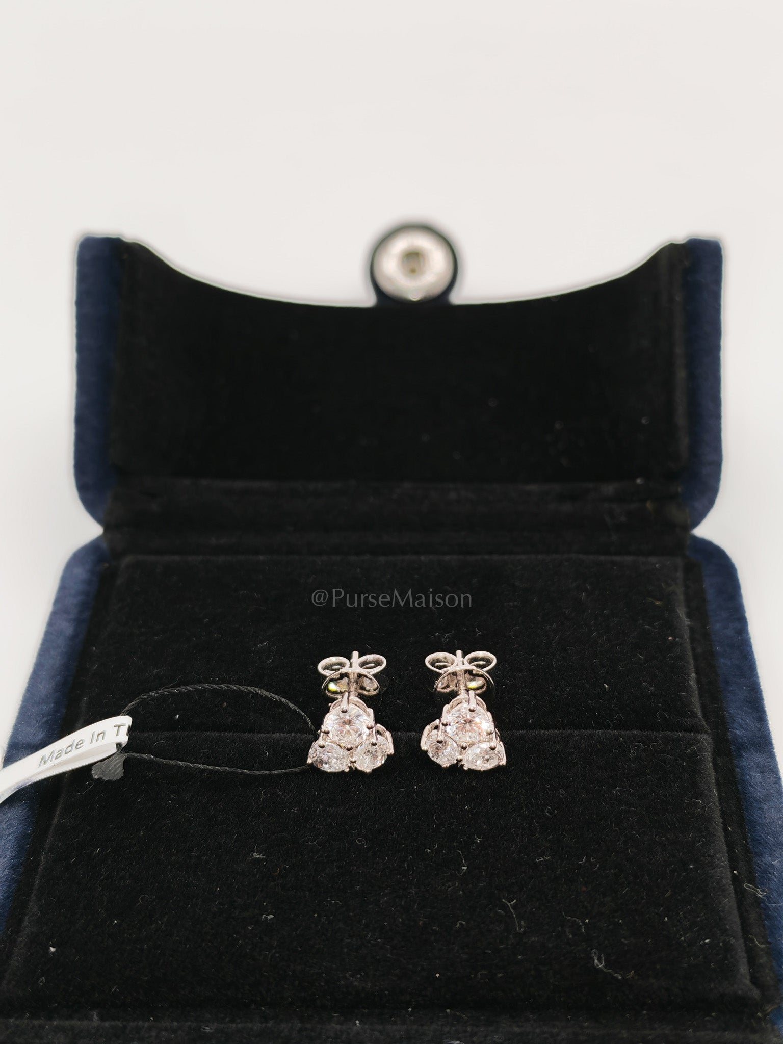 18K 1.75gms. 0.92cts VS1 to VVS1 (Clarity) E to H (Color) Natural Diamond White Gold Earrings | Purse Maison Luxury Bags Shop
