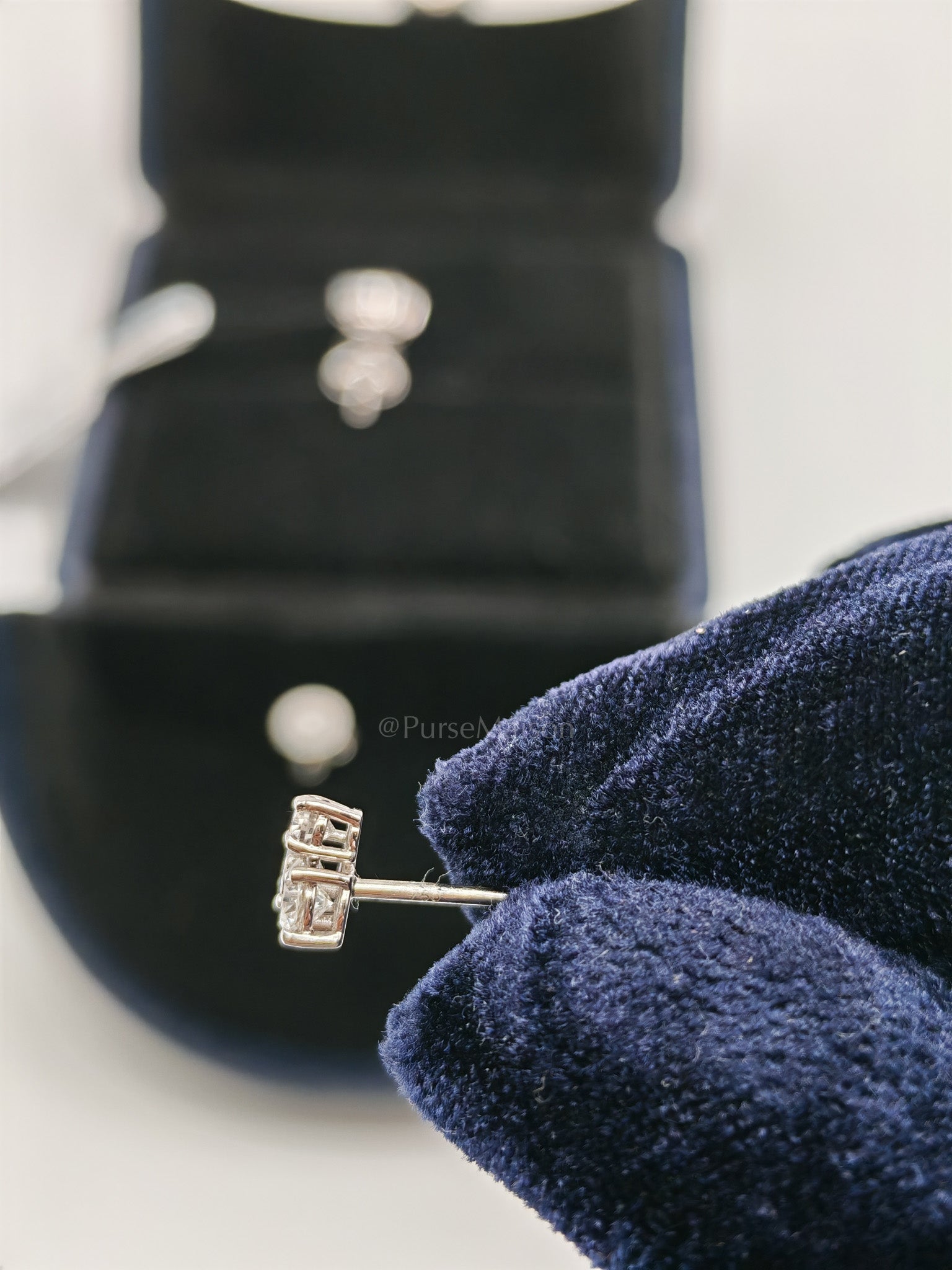 18K 1.75gms. 0.92cts VS1 to VVS1 (Clarity) E to H (Color) Natural Diamond White Gold Earrings | Purse Maison Luxury Bags Shop