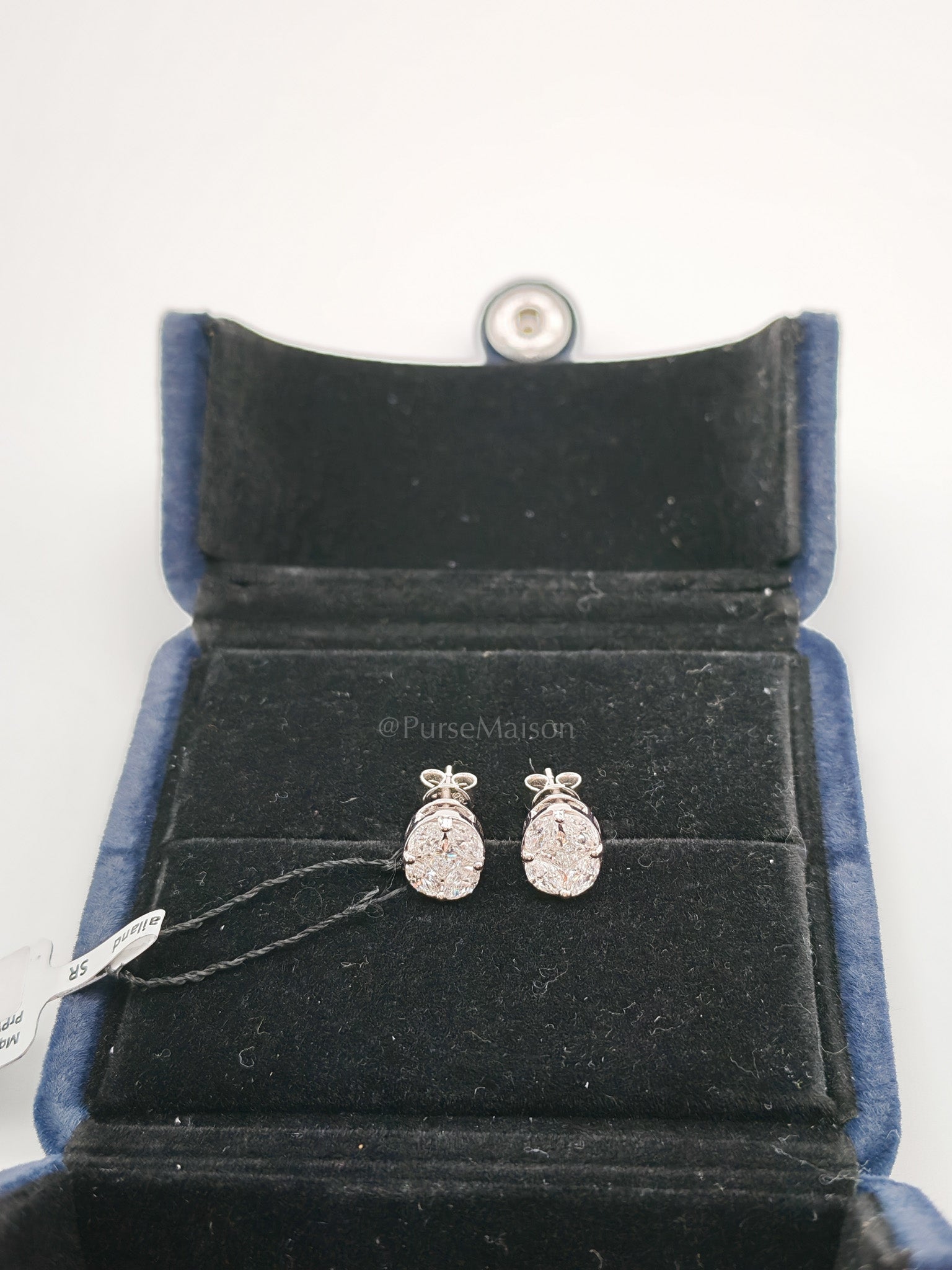 18k 2.46gms 1.22cts VS1 to VVS1 (Clarity) E to H (Color) Natural Diamond White Gold Earrings | Purse Maison Luxury Bags Shop