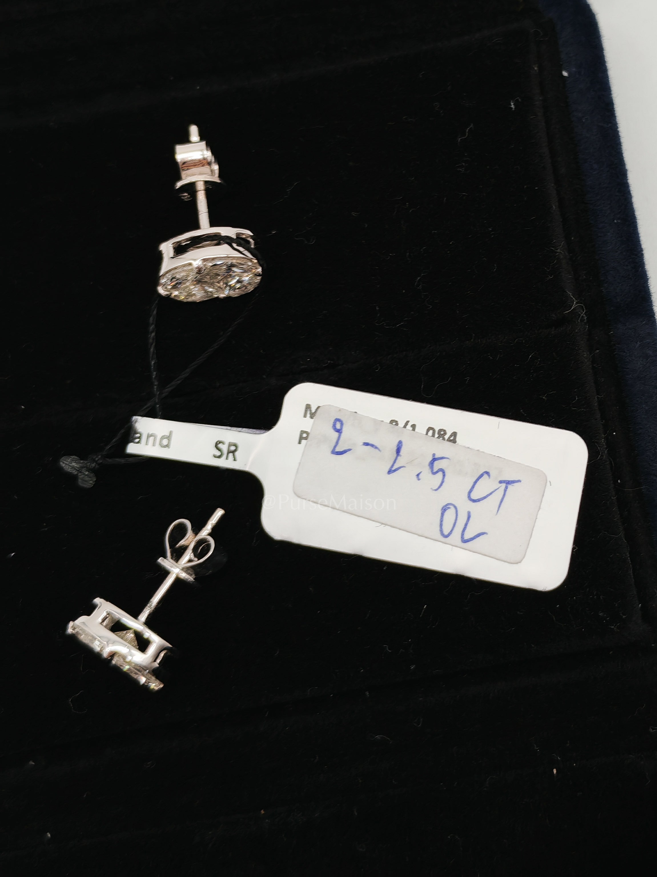 18k 2.57gms 1.456cts VS1 to VVS1 (Clarity) E to H (Color) Natural Diamond White Gold Earrings | Purse Maison Luxury Bags Shop