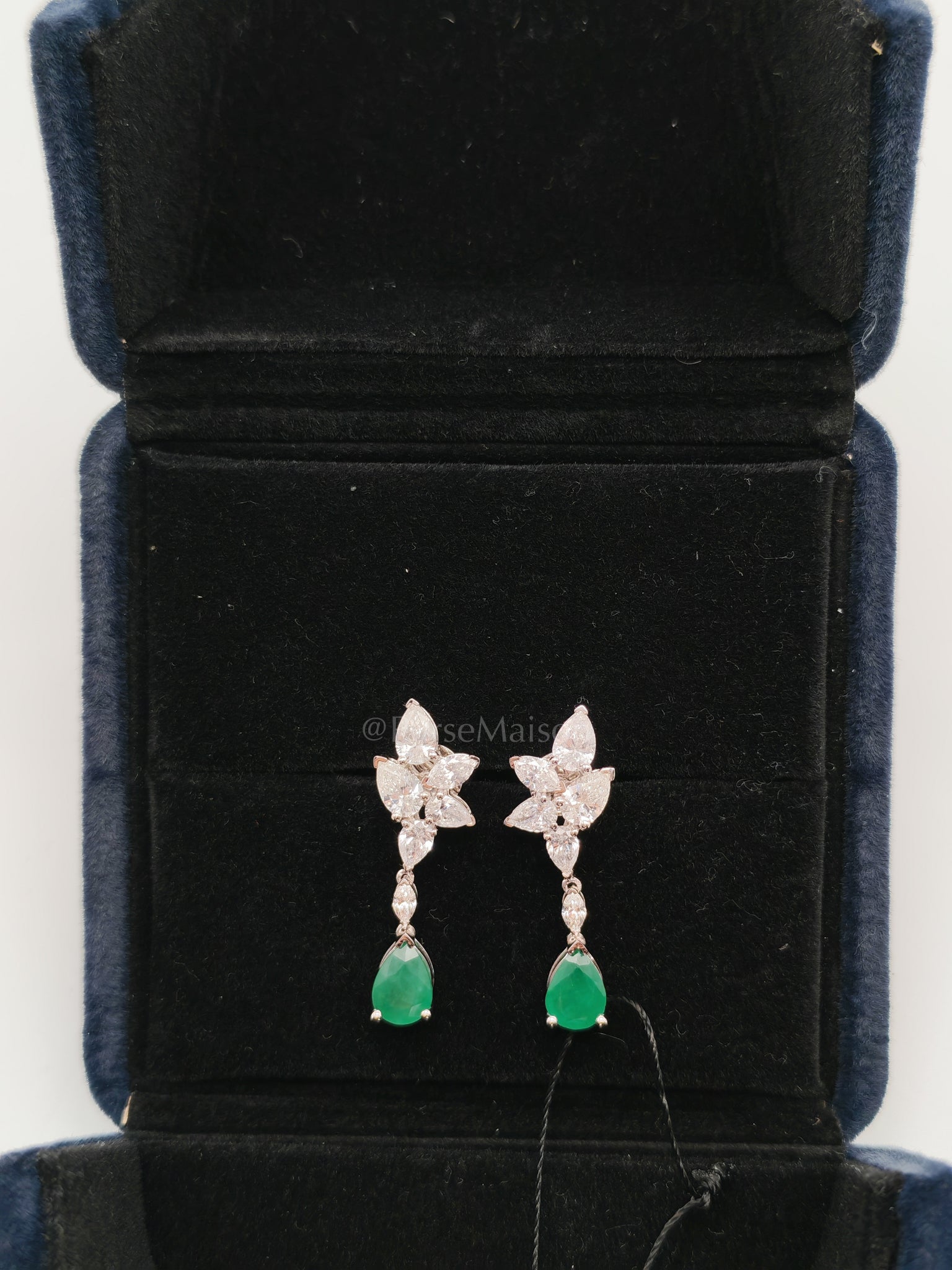 18K 3.11gms. 3.16cts. Natural Diamond White Gold Earrings | Purse Maison Luxury Bags Shop