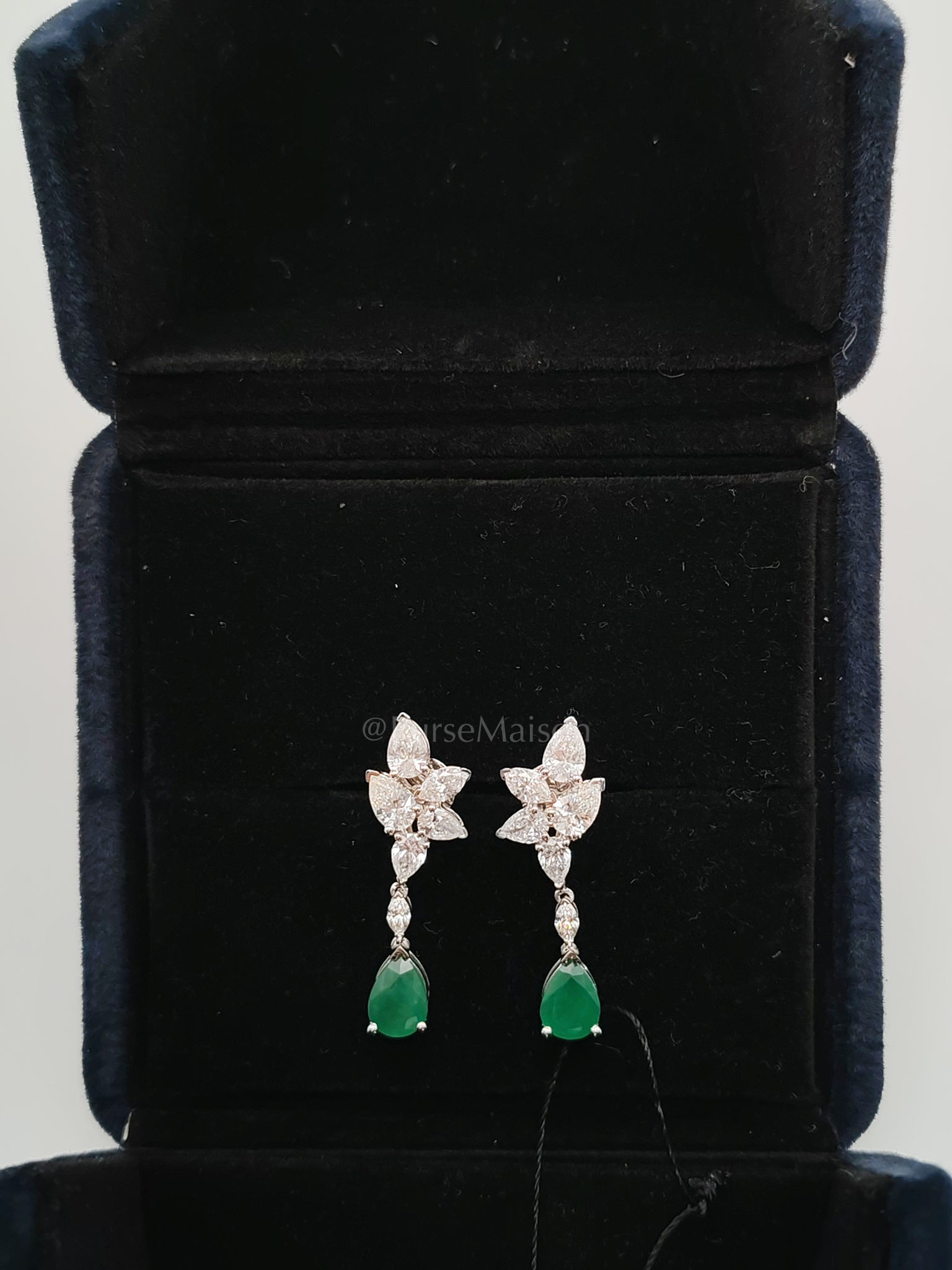 18K 3.11gms. 3.16cts. Natural Diamond White Gold Earrings | Purse Maison Luxury Bags Shop