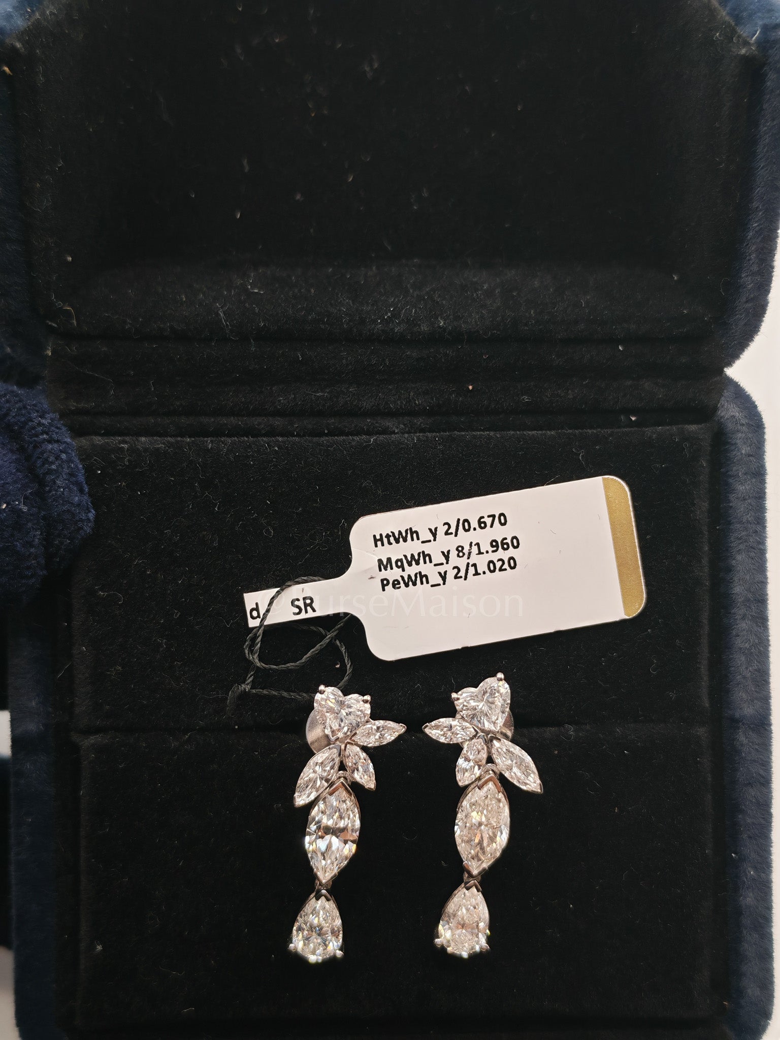 18k 3.21gms 3.65cts VS1 to VVS1 (Clarity) E to H (Color) Natural Diamond White Gold Earrings | Purse Maison Luxury Bags Shop