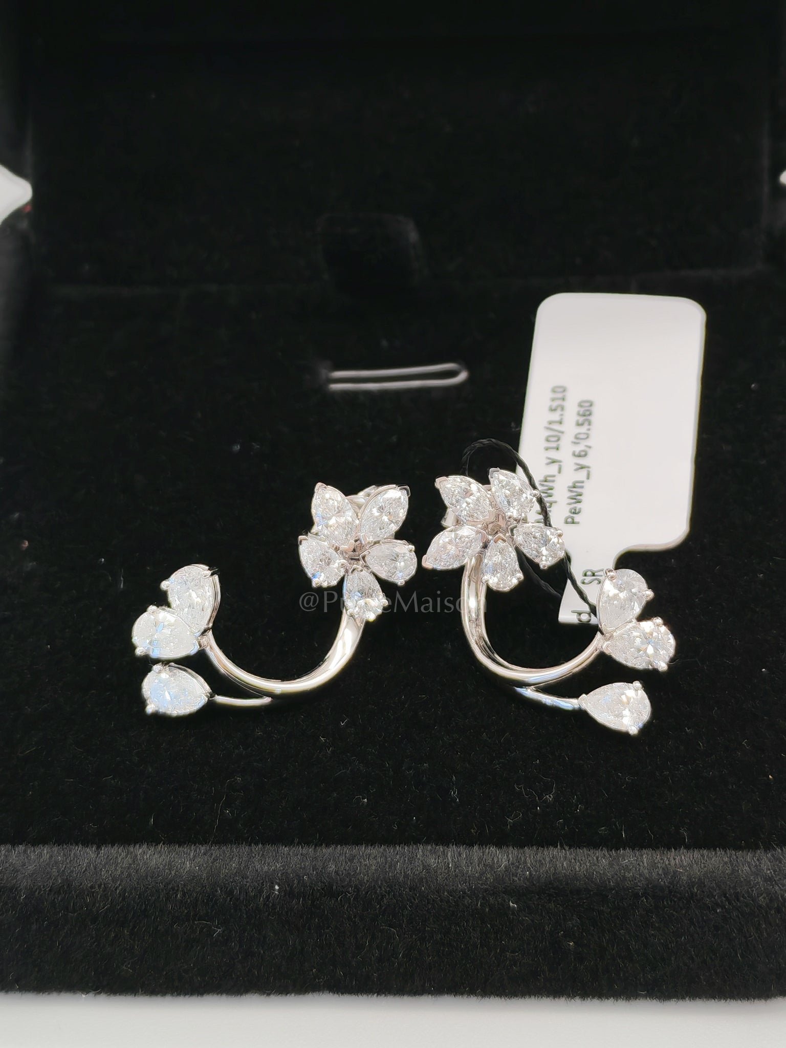 18k 3.63gms. 2.07cts VS1 to VVS1 (Clarity) E to H (Color) Natural Diamond White Gold Earrings | Purse Maison Luxury Bags Shop