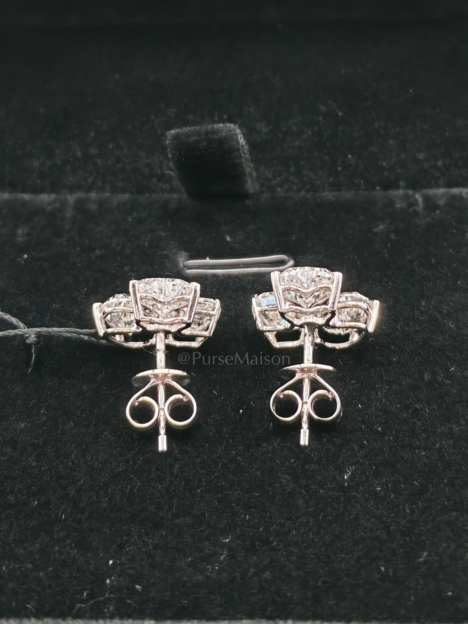 18k 3gms 4.41cts. VS1 to VVS1 (Clarity) E to H (Color) Natural Diamond White Gold Earrings | Purse Maison Luxury Bags Shop
