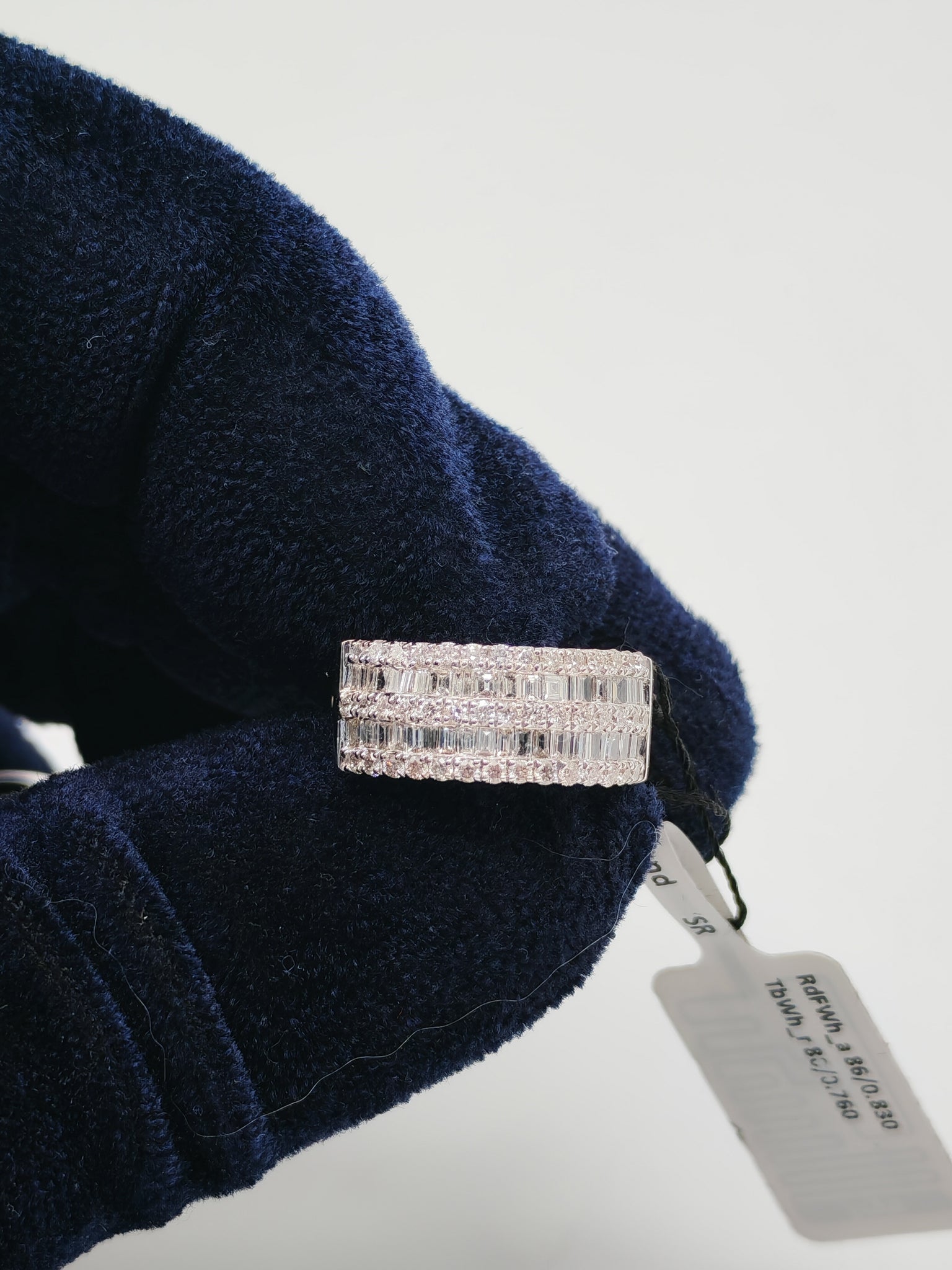 18k 8.25gms 1.59cts Natural Diamond White Gold Earrings | Purse Maison Luxury Bags Shop