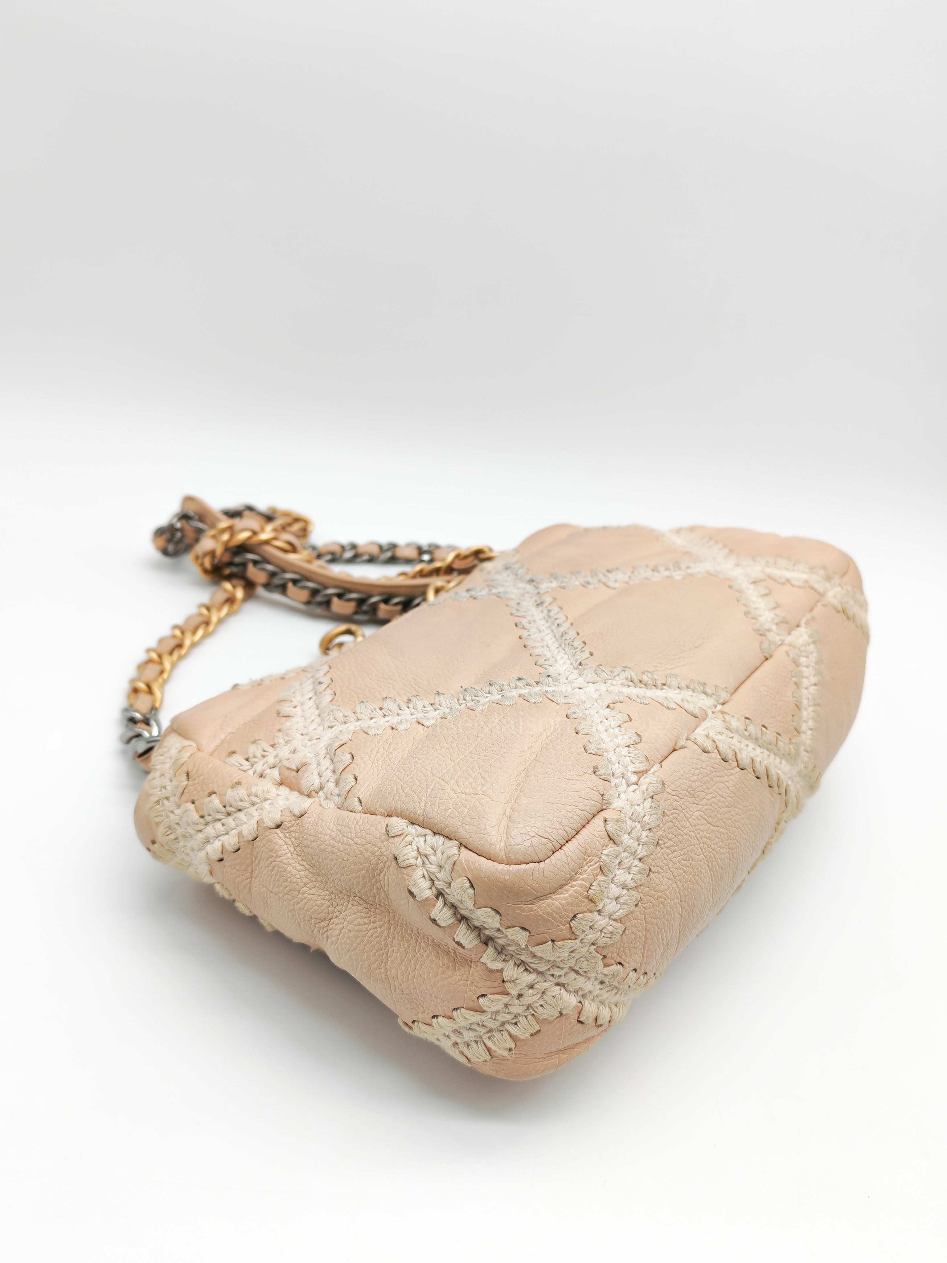 19 Flap Bag in Beige Crochet Quilted Calfskin Leather & Mix Hardware Series 30 | Purse Maison Luxury Bags Shop