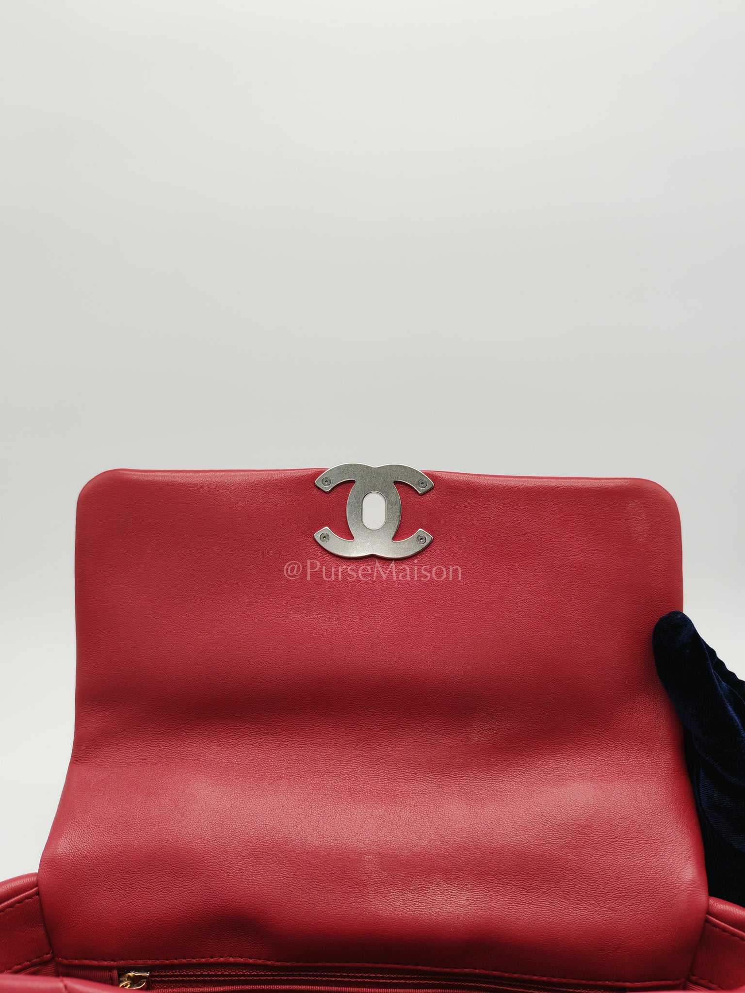 19 Flap Bag in Dark Pink Lambskin Leather and Mix Hardware Microchip | Purse Maison Luxury Bags Shop
