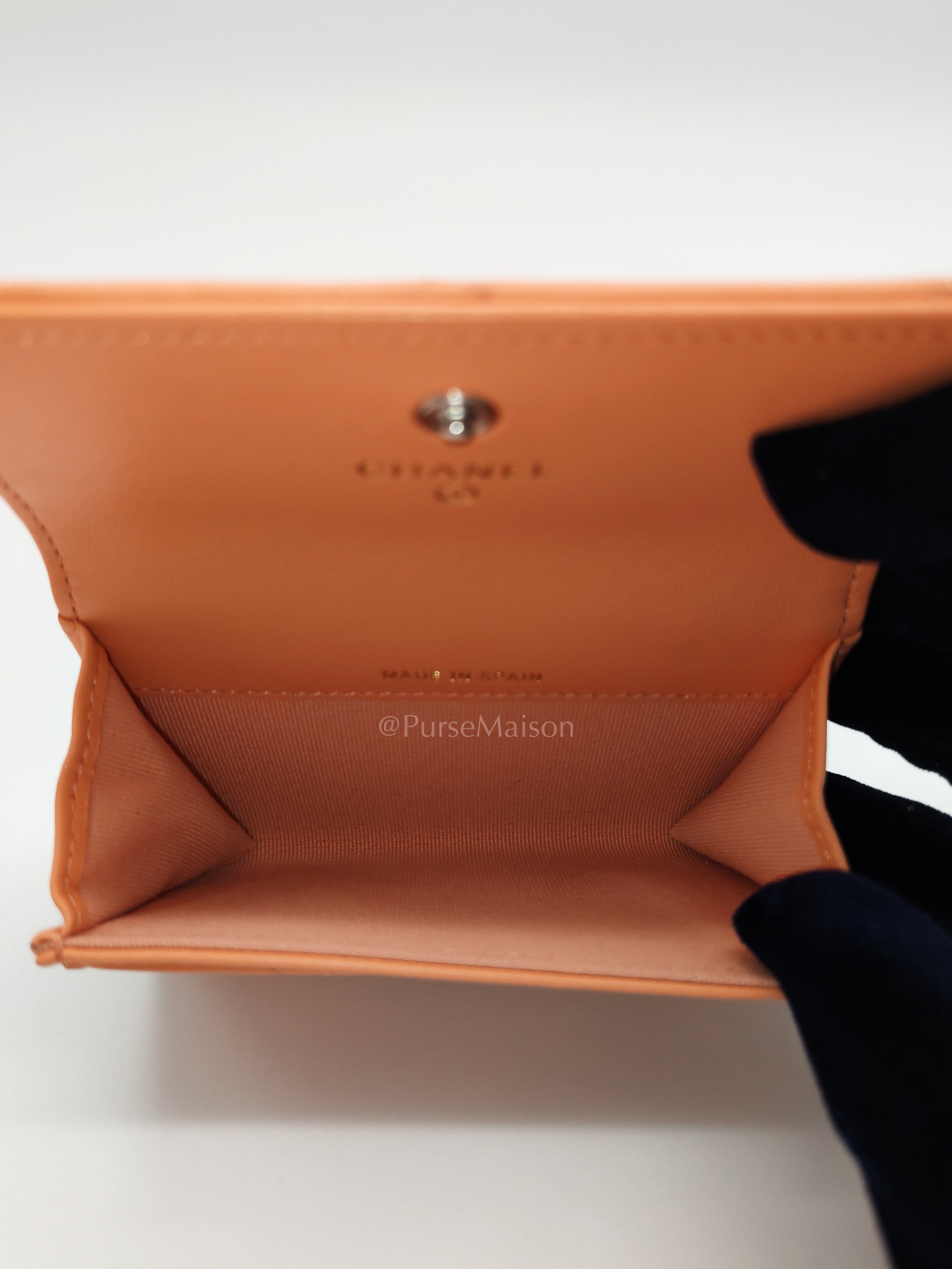 19 Flap Cardholder in Peach Lambskin Leather & Palladium Hardware Microchip | Purse Maison Luxury Bags Shop