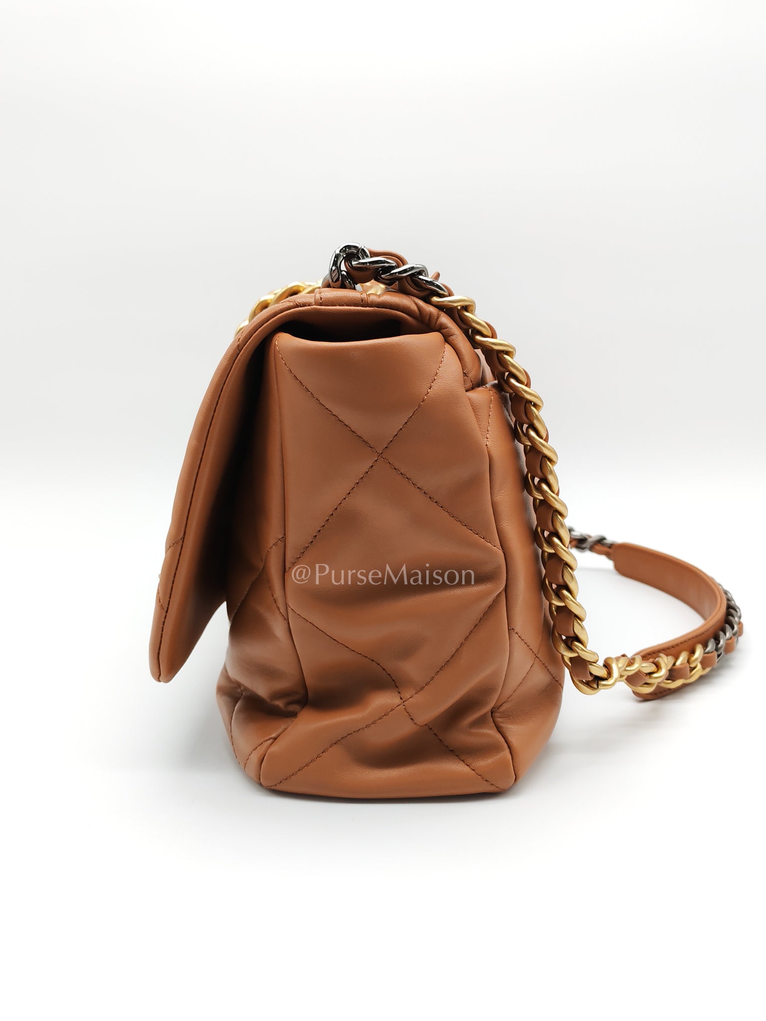 19 Maxi in Caramel Lambskin Leather and Mixed Hardware (Microchip) | Purse Maison Luxury Bags Shop