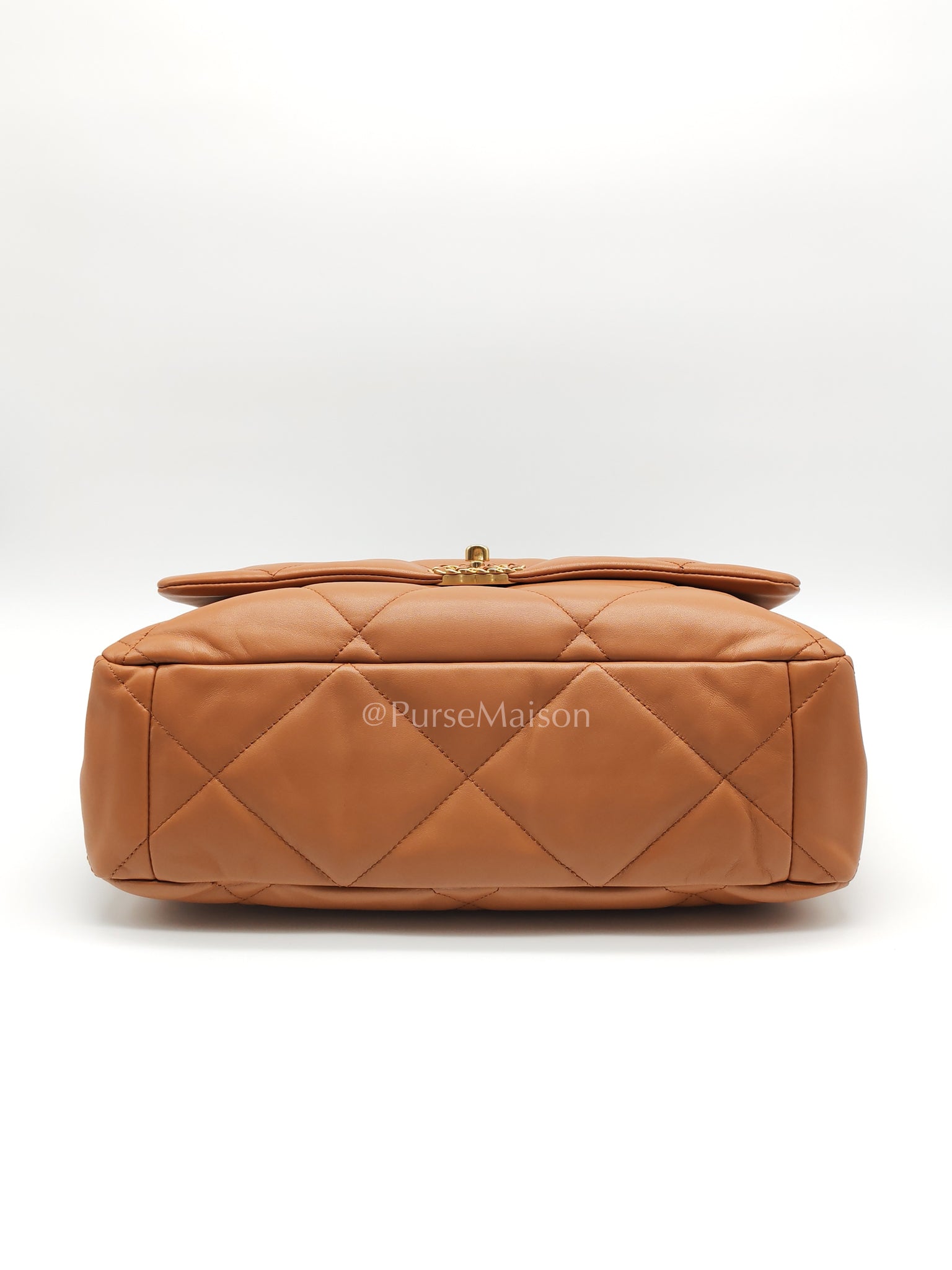 19 Maxi in Caramel Lambskin Leather and Mixed Hardware (Microchip) | Purse Maison Luxury Bags Shop