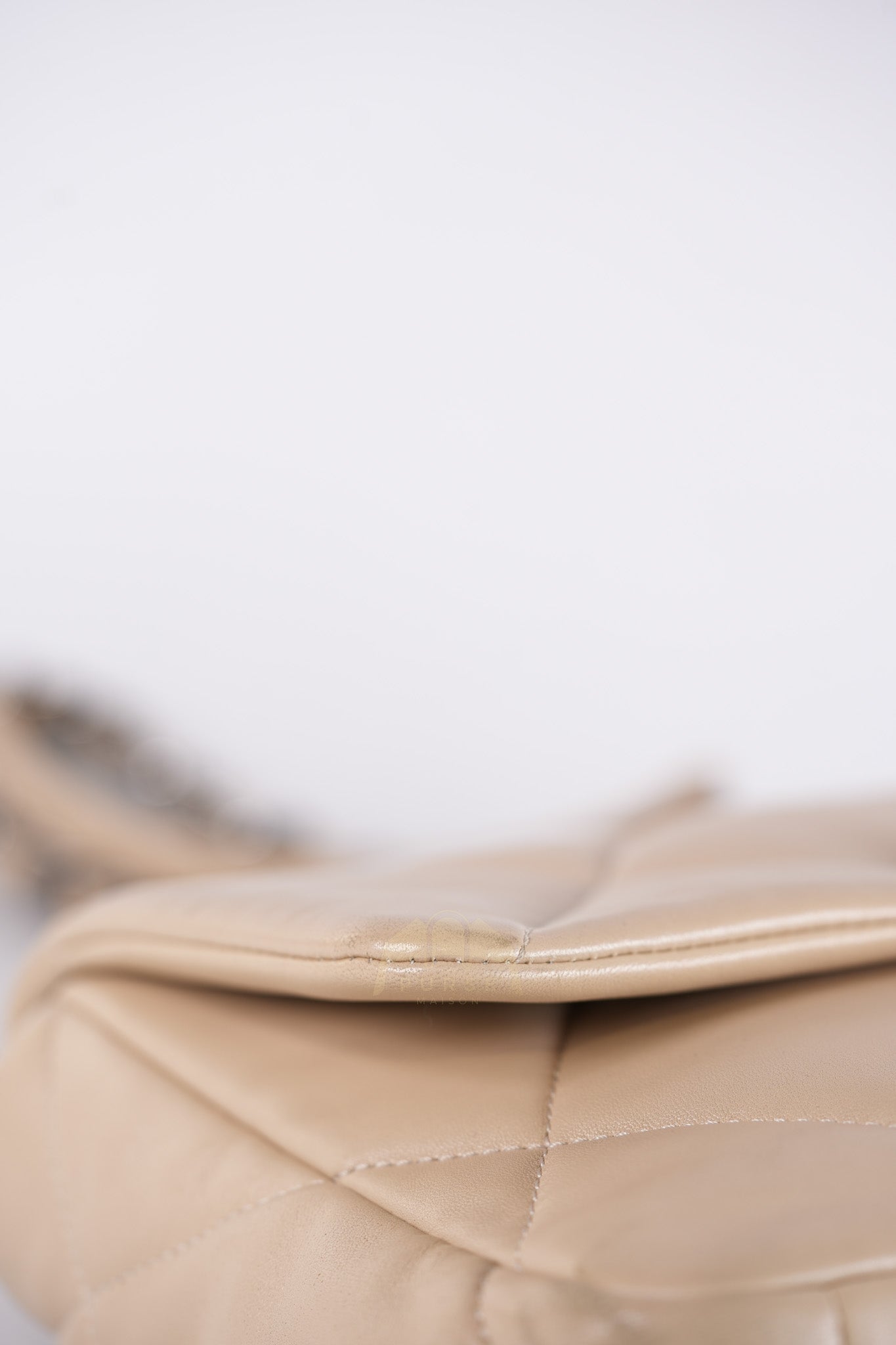 19 Medium in Beige Lambskin Leather & Mixed Hardware Microchip | Purse Maison Luxury Bags Shop