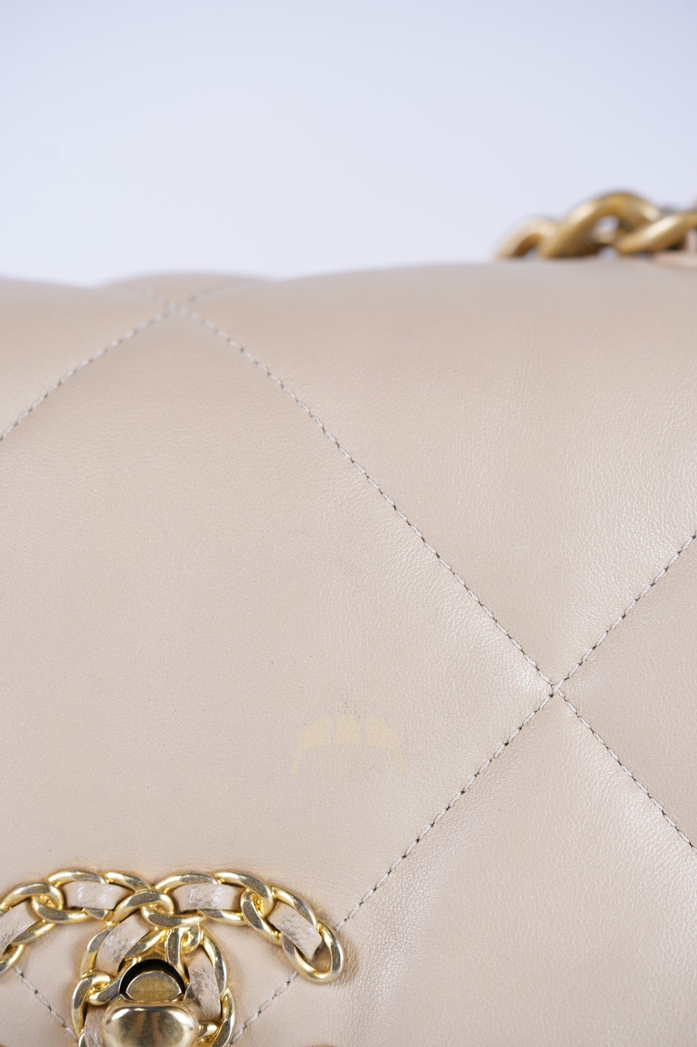 19 Medium in Beige Lambskin Leather & Mixed Hardware Microchip | Purse Maison Luxury Bags Shop