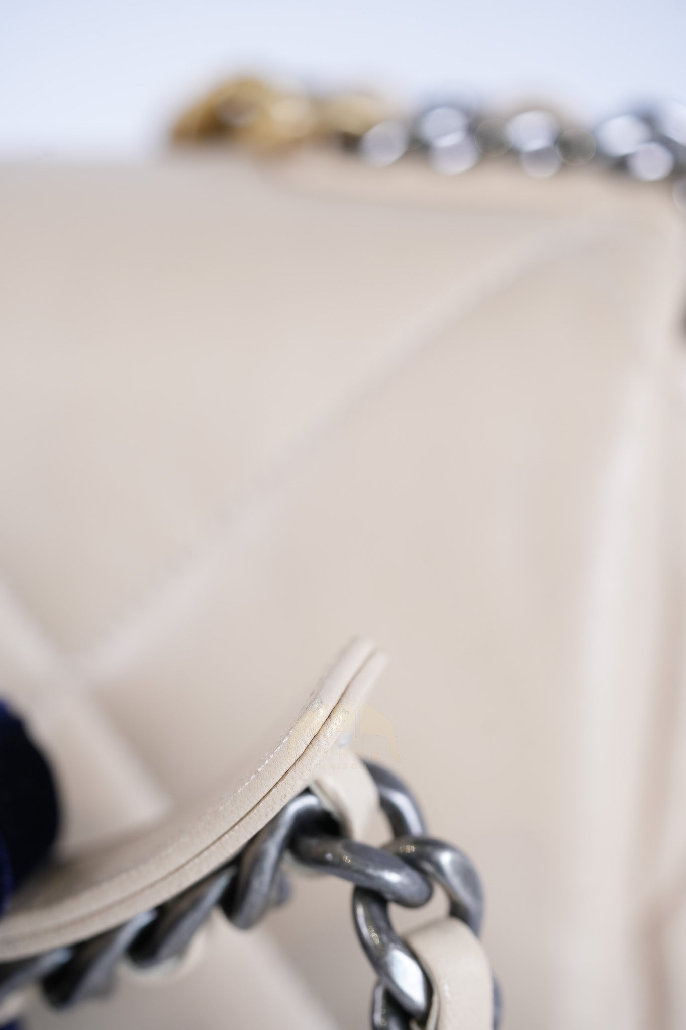 19 Medium in Beige Lambskin Leather & Mixed Hardware Microchip | Purse Maison Luxury Bags Shop