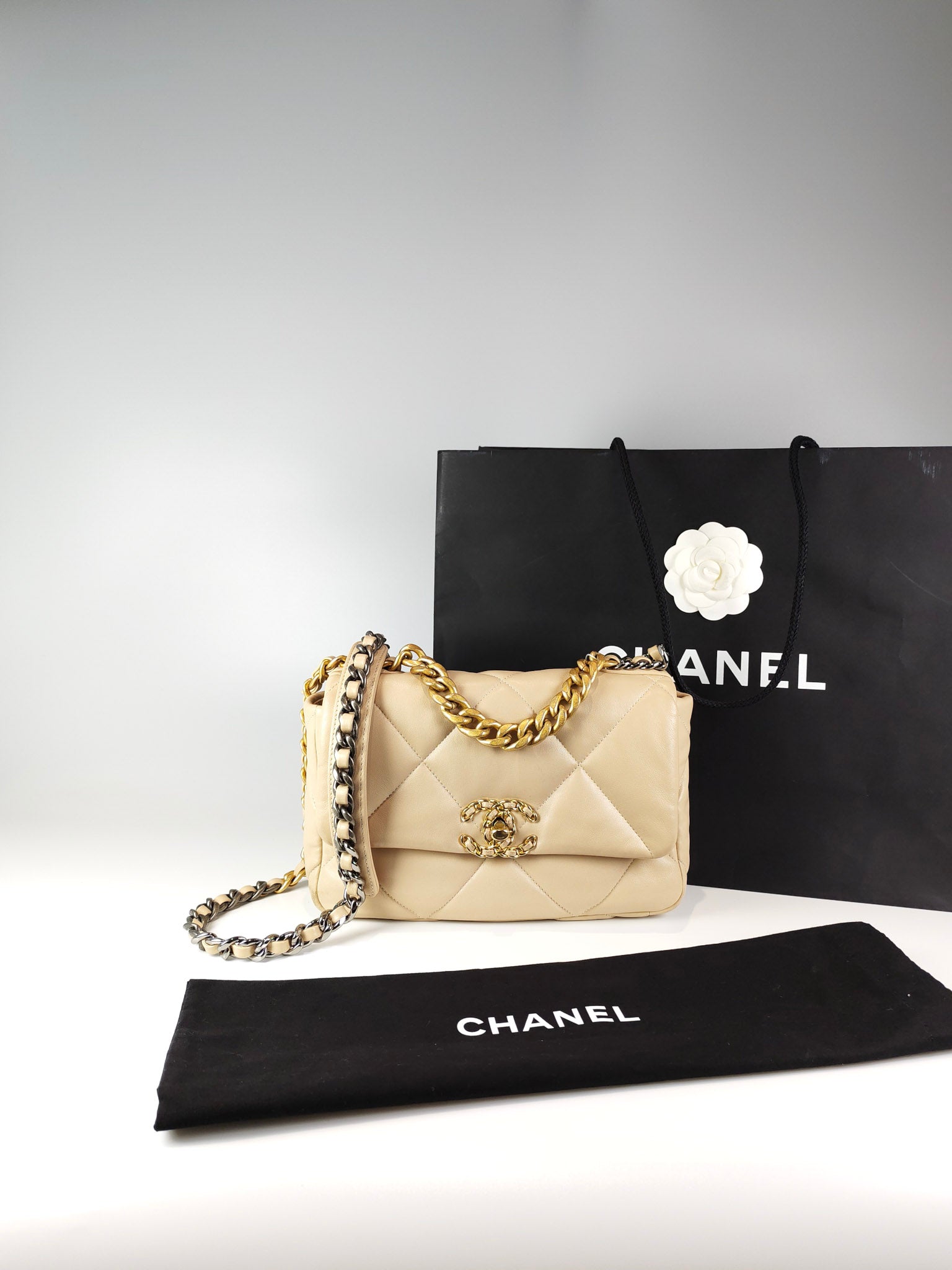 19 Medium in Beige Lambskin Leather & Mixed Hardware Microchip | Purse Maison Luxury Bags Shop