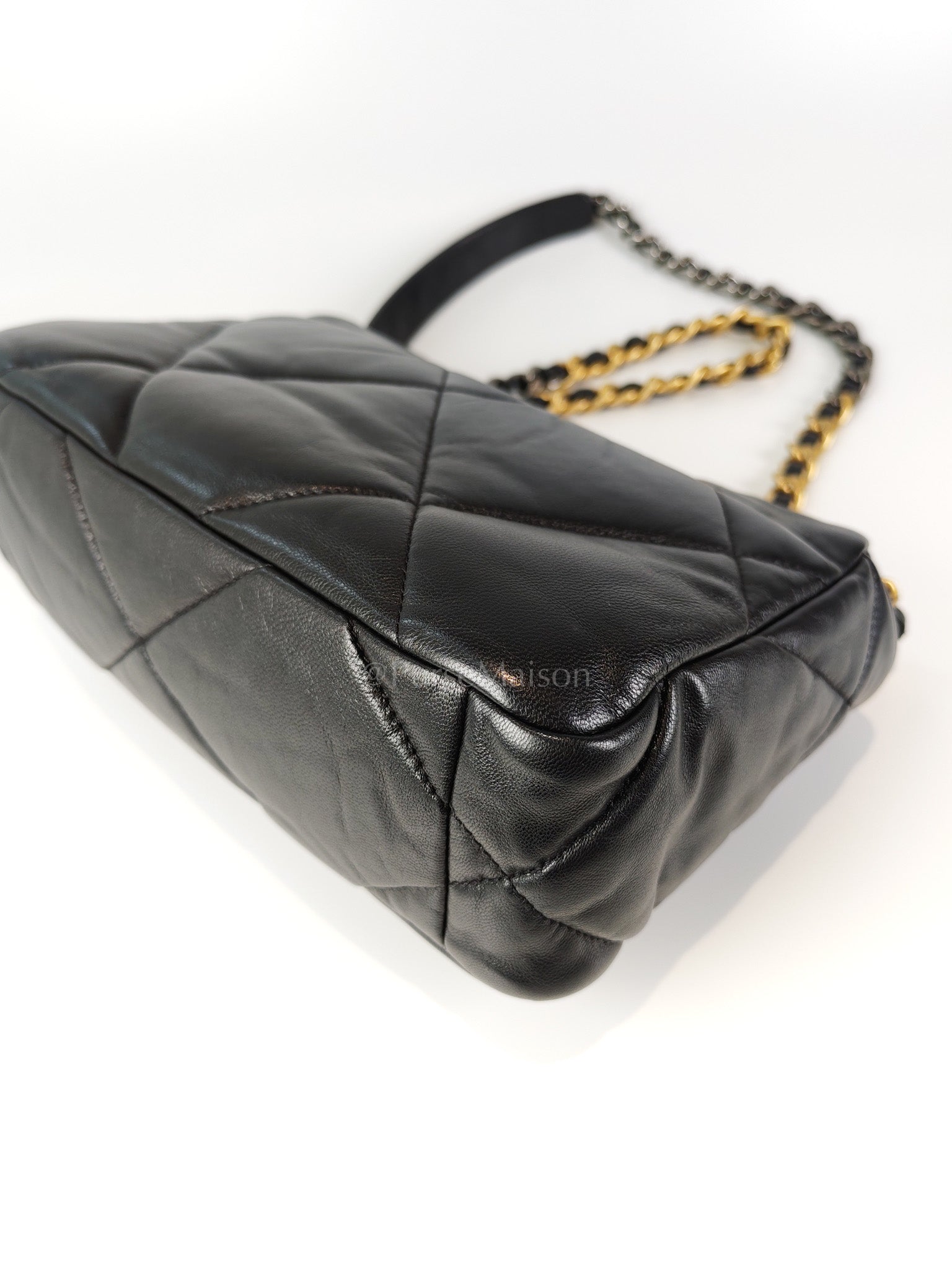 19 Small Black in Goatskin Leather and Mixed Hardware Series 30 | Purse Maison Luxury Bags Shop