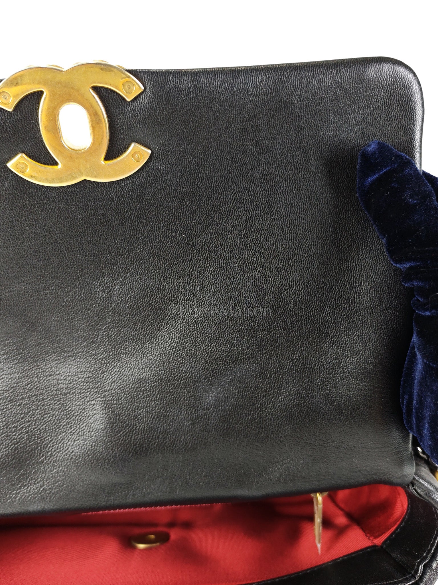 19 Small Black in Goatskin Leather and Mixed Hardware Series 30 | Purse Maison Luxury Bags Shop