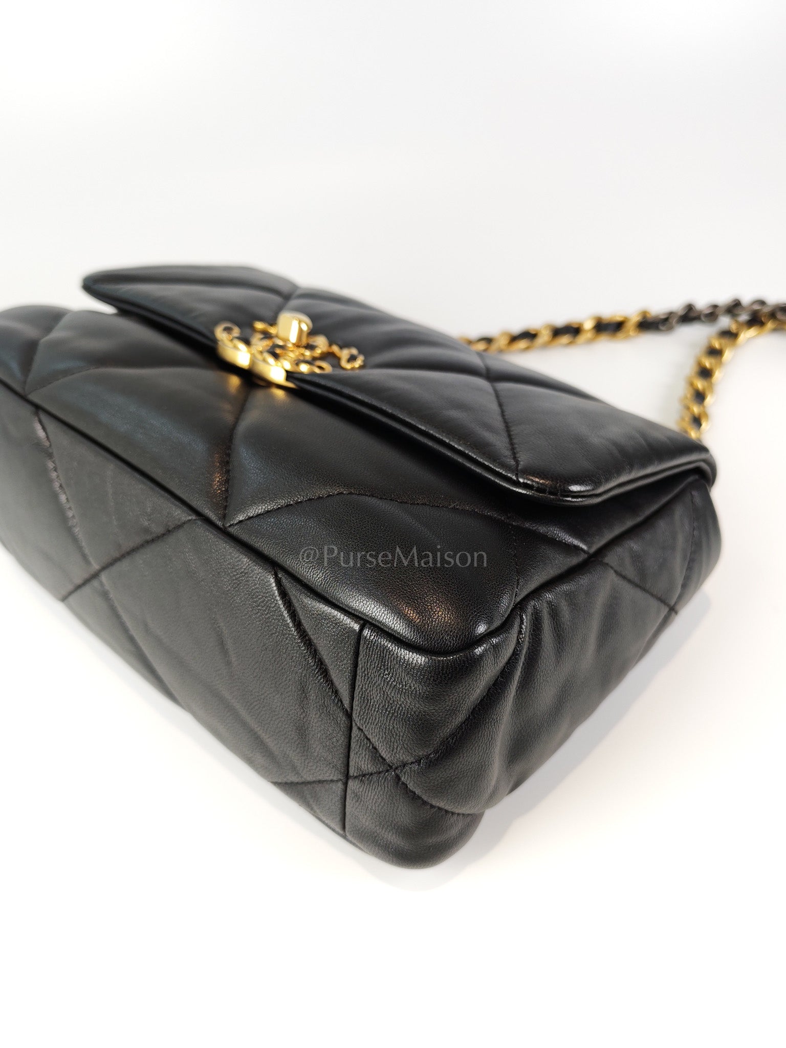 19 Small Black in Goatskin Leather and Mixed Hardware Series 30 | Purse Maison Luxury Bags Shop