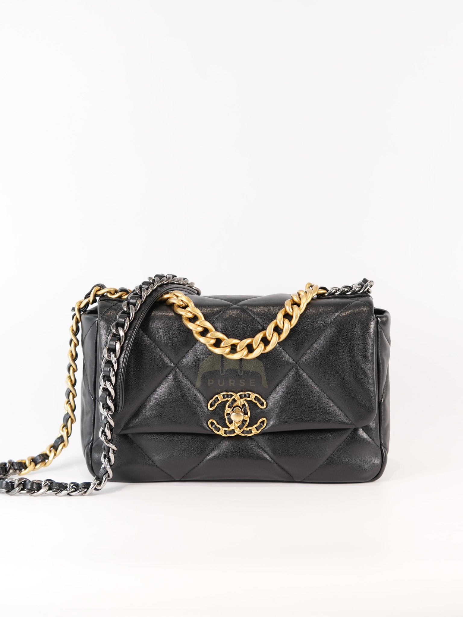 19 Small in Black Lambskin Leather & Mix Hardware Microchip | Purse Maison Luxury Bags Shop