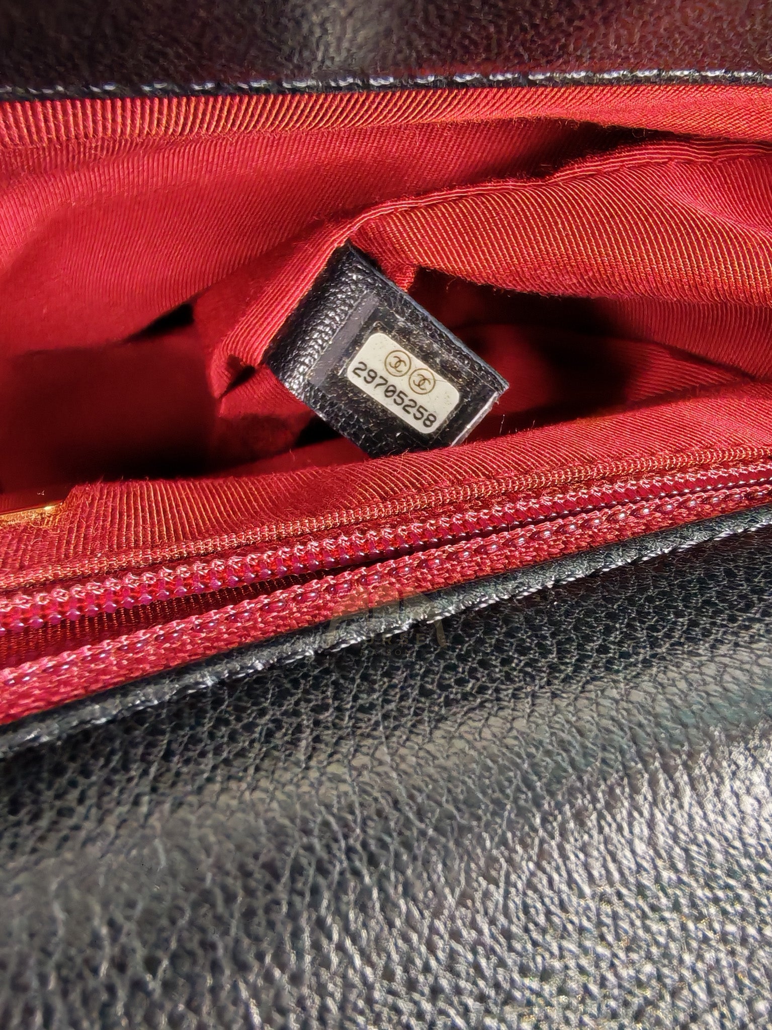 19 Small in Black Lambskin Leather & Mixed Hardware Series 29 | Purse Maison Luxury Bags Shop