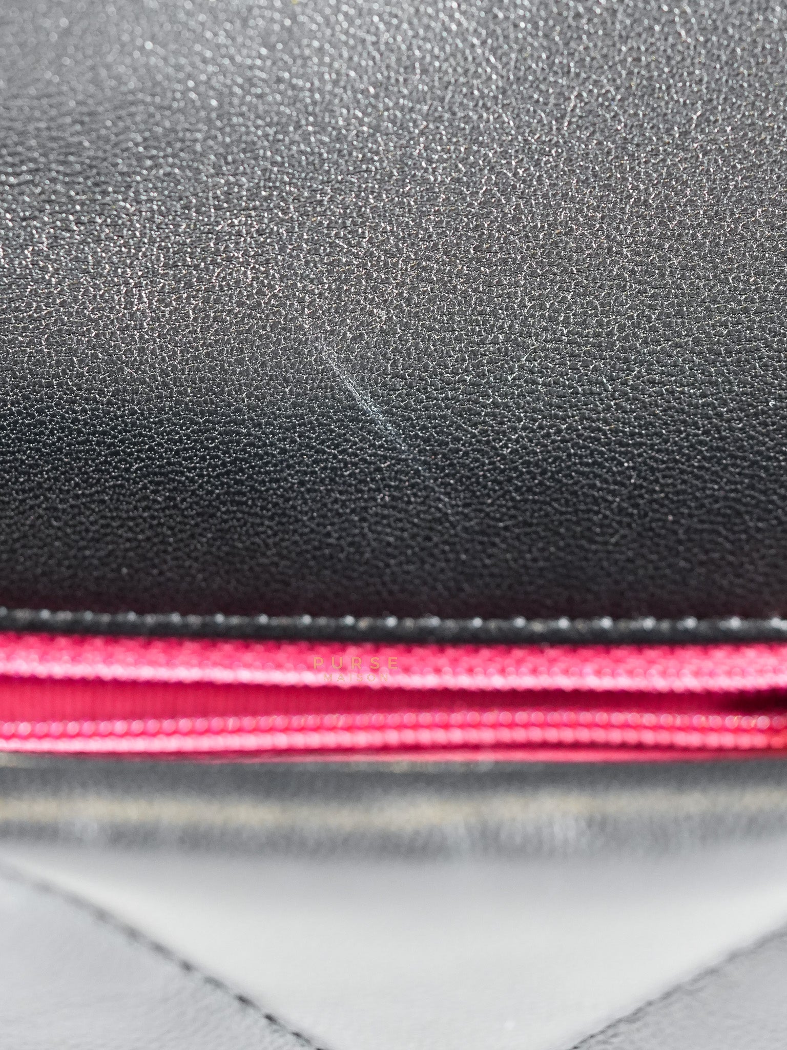 19 Small in Black Quilted Lambskin Leather in Mix Hardware(Microchip) | Purse Maison Luxury Bags Shop