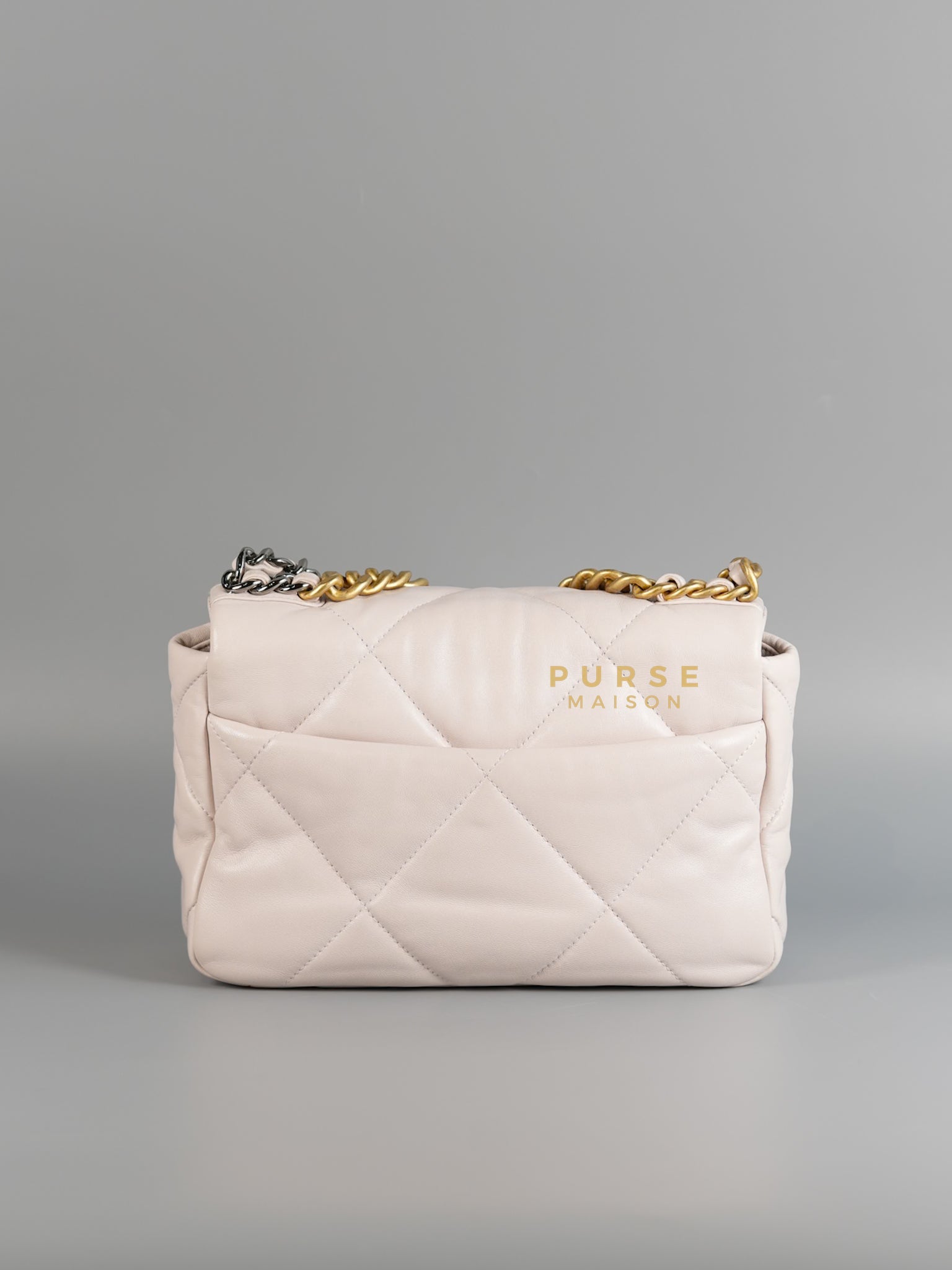 19 Small in Pale Pink Lambskin and Mix Hardware (Microchip) | Purse Maison Luxury Bags Shop