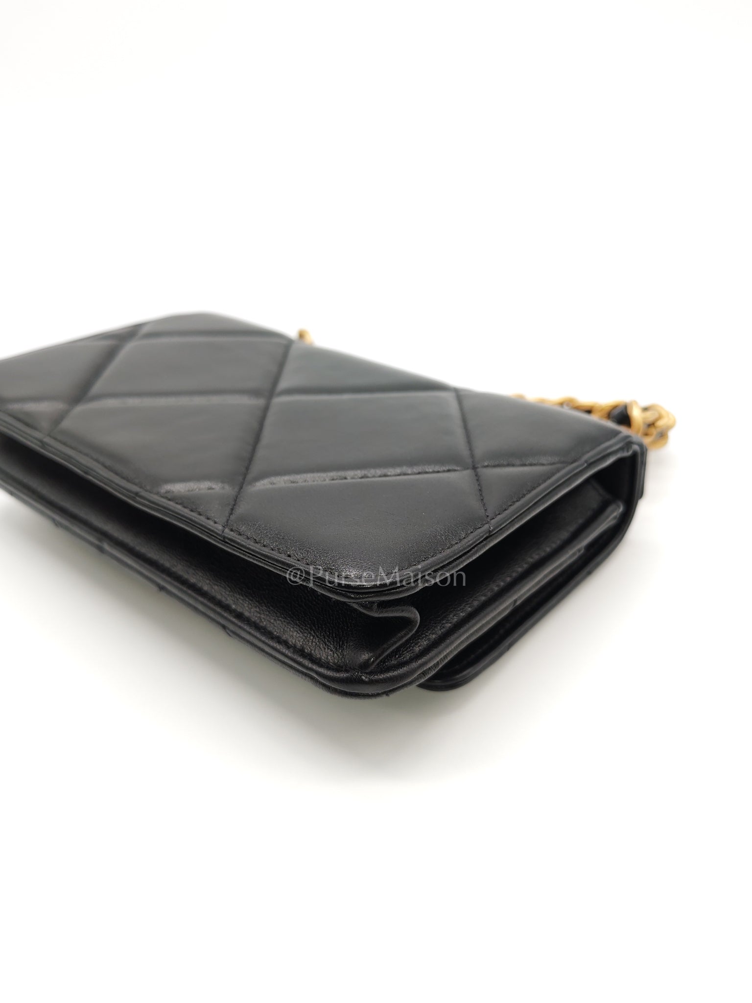 19 Wallet on Chain (WOC) in Black Lambskin Mix Hardware Microchip | Purse Maison Luxury Bags Shop