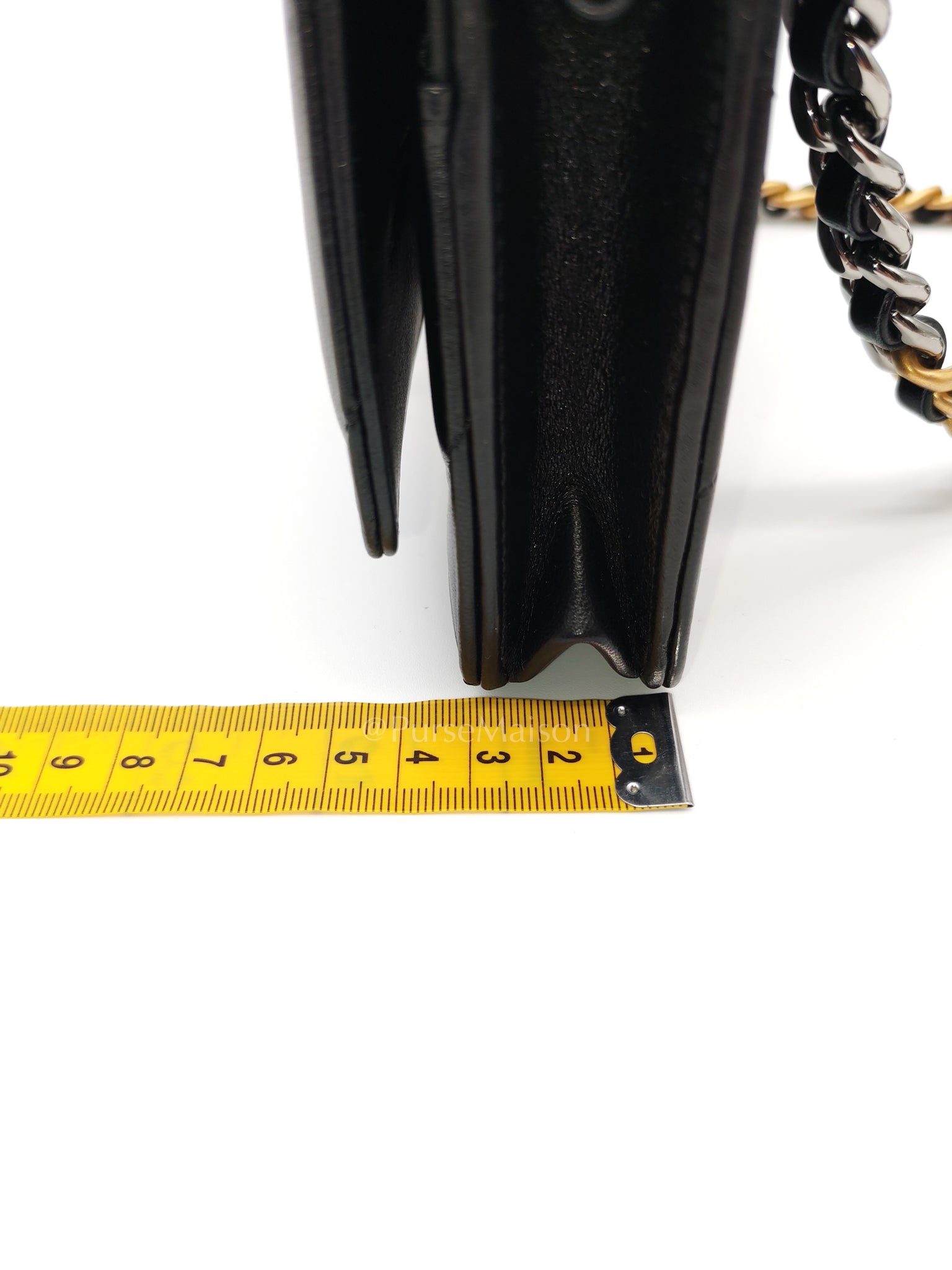 19 Wallet on Chain (WOC) in Black Lambskin Mix Hardware Microchip | Purse Maison Luxury Bags Shop