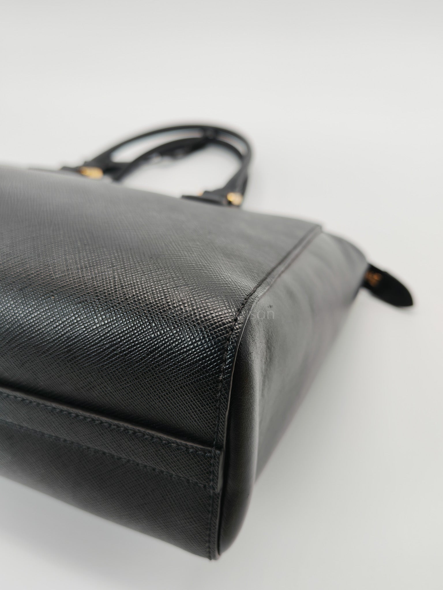 1BA189 Borsa A Mano in Black Saffiano Crossbody Bag | Purse Maison Luxury Bags Shop