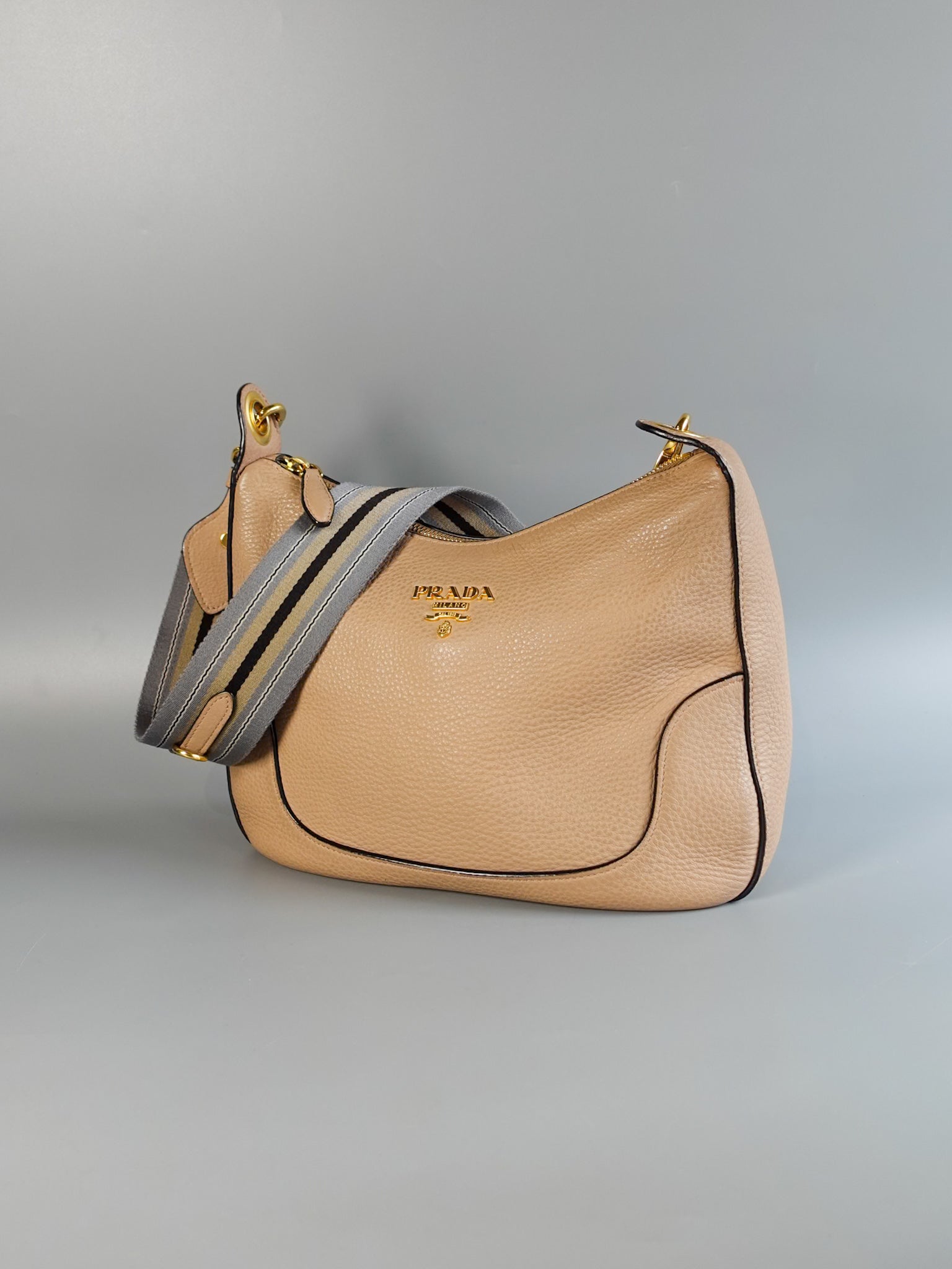 1BC052 Vitello Phenix Cammeo Leather and Gold Hardware Bag | Purse Maison Luxury Bags Shop