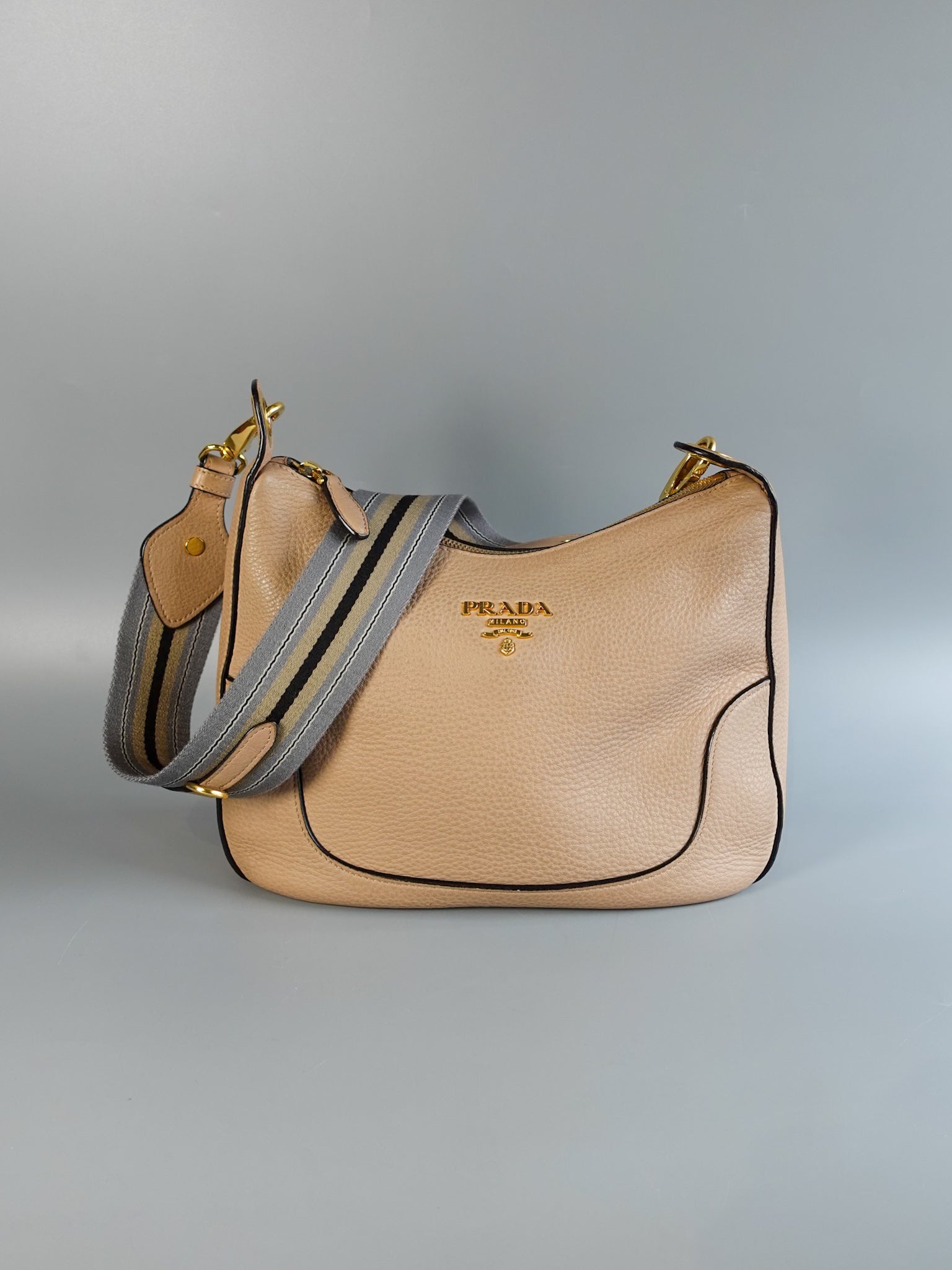 1BC052 Vitello Phenix Cammeo Leather and Gold Hardware Bag | Purse Maison Luxury Bags Shop