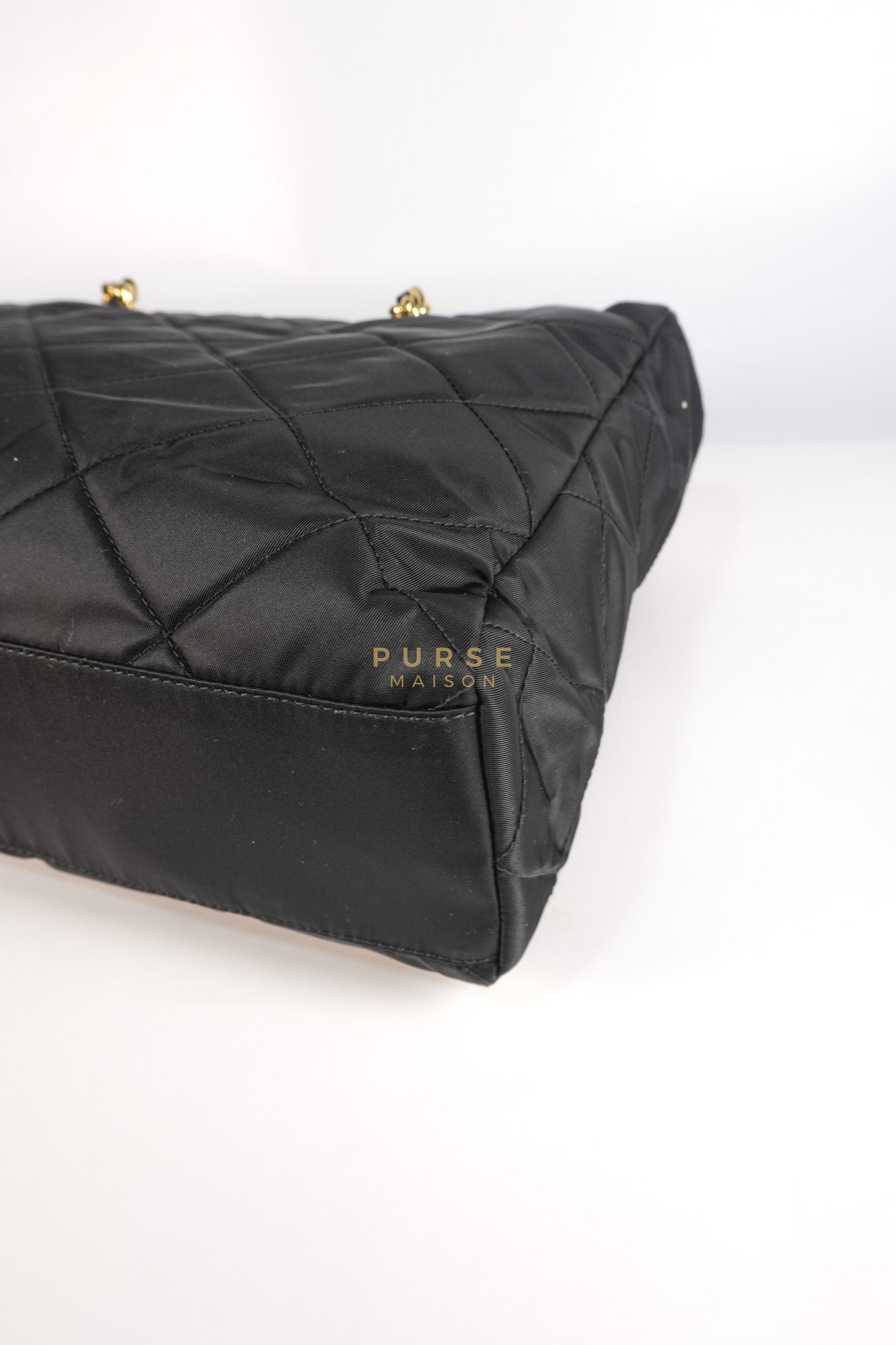 1BG467 Re-Edition 1995 Black Re-Nylon Large Tote Bag | Purse Maison Luxury Bags Shop