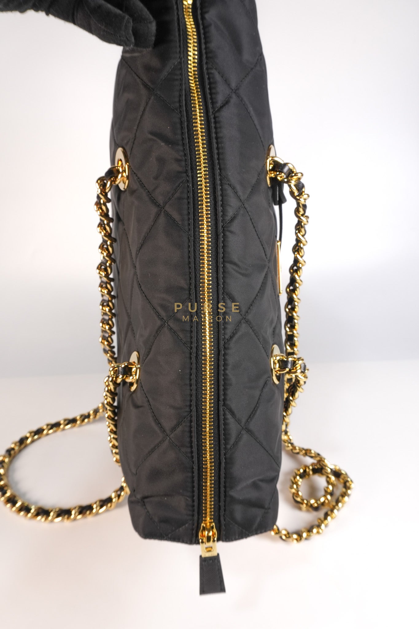1BG467 Re-Edition 1995 Black Re-Nylon Large Tote Bag | Purse Maison Luxury Bags Shop