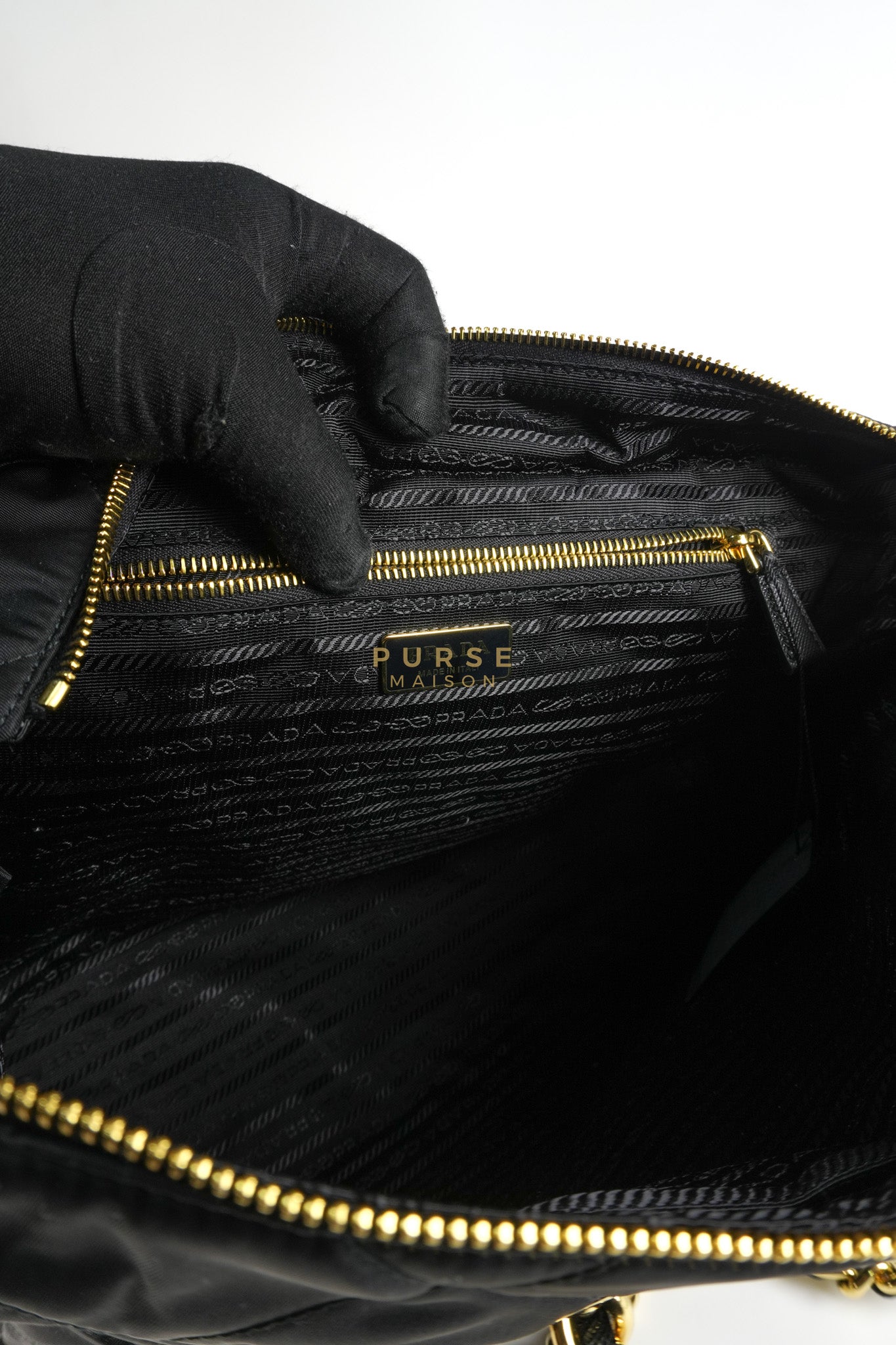 1BG467 Re-Edition 1995 Black Re-Nylon Large Tote Bag | Purse Maison Luxury Bags Shop