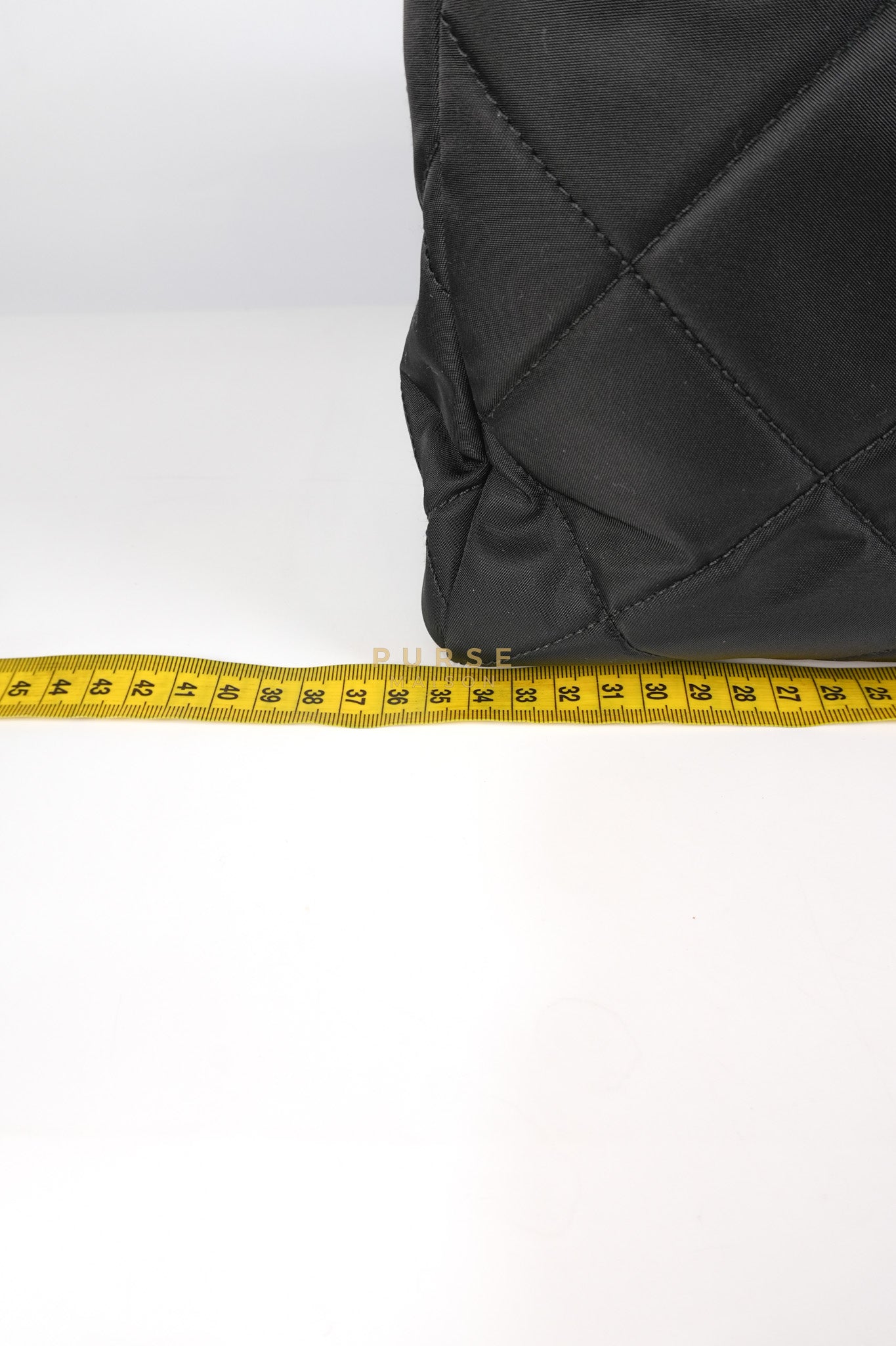 1BG467 Re-Edition 1995 Black Re-Nylon Large Tote Bag | Purse Maison Luxury Bags Shop