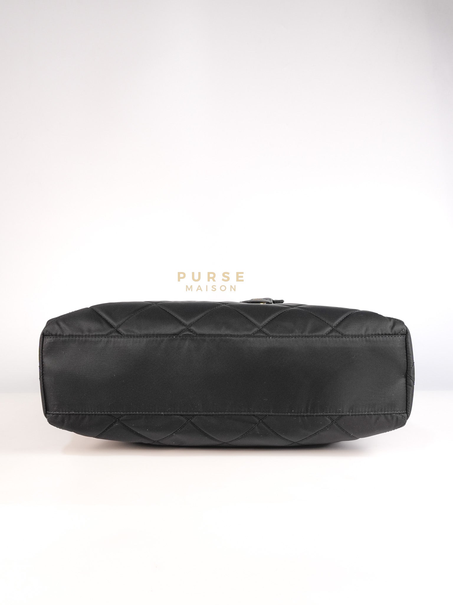 1BG467 Re-Edition 1995 Black Re-Nylon Large Tote Bag | Purse Maison Luxury Bags Shop